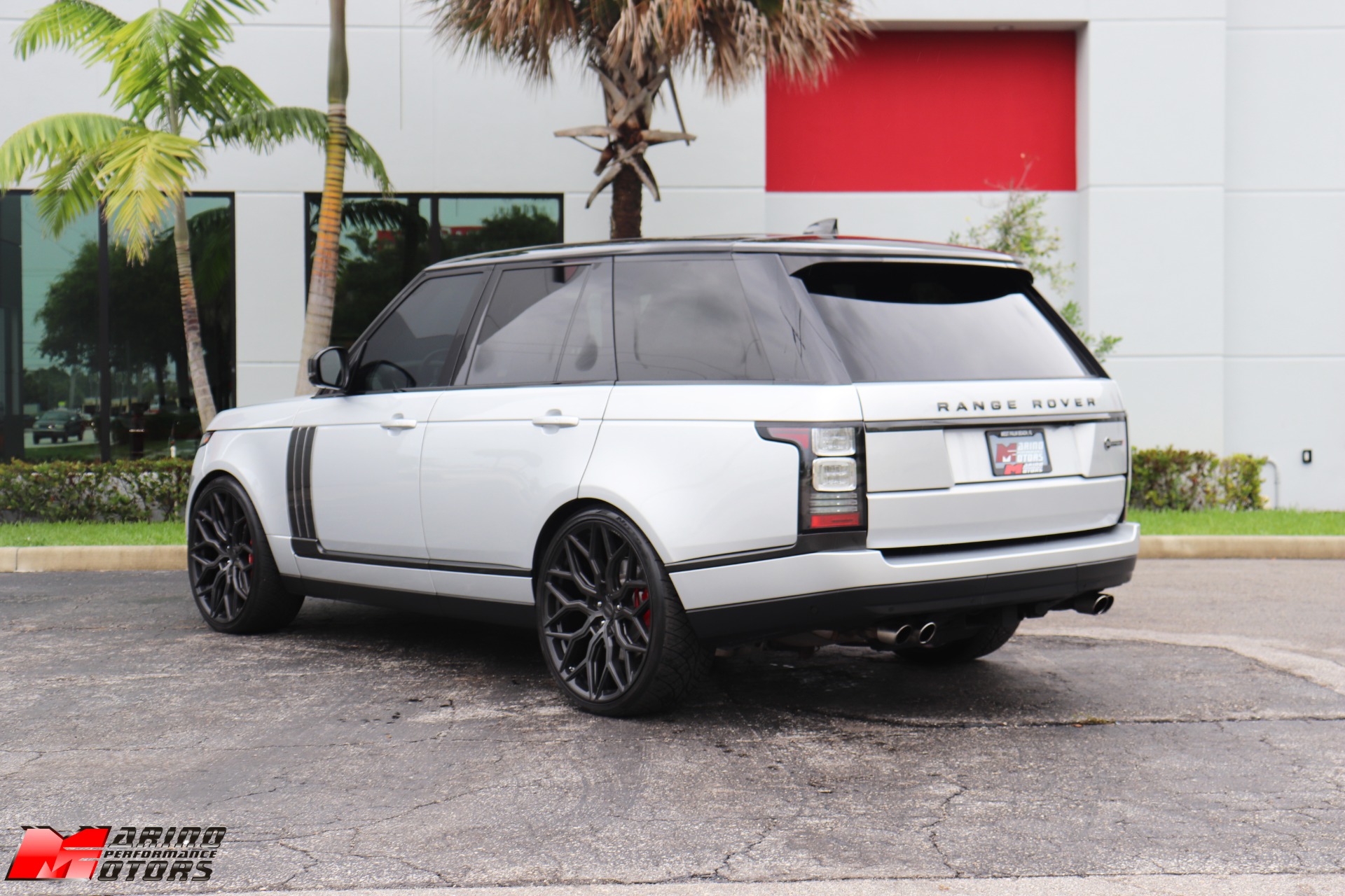 Used-2017-Land-Rover-Range-Rover-SVAutobiography-Dynamic