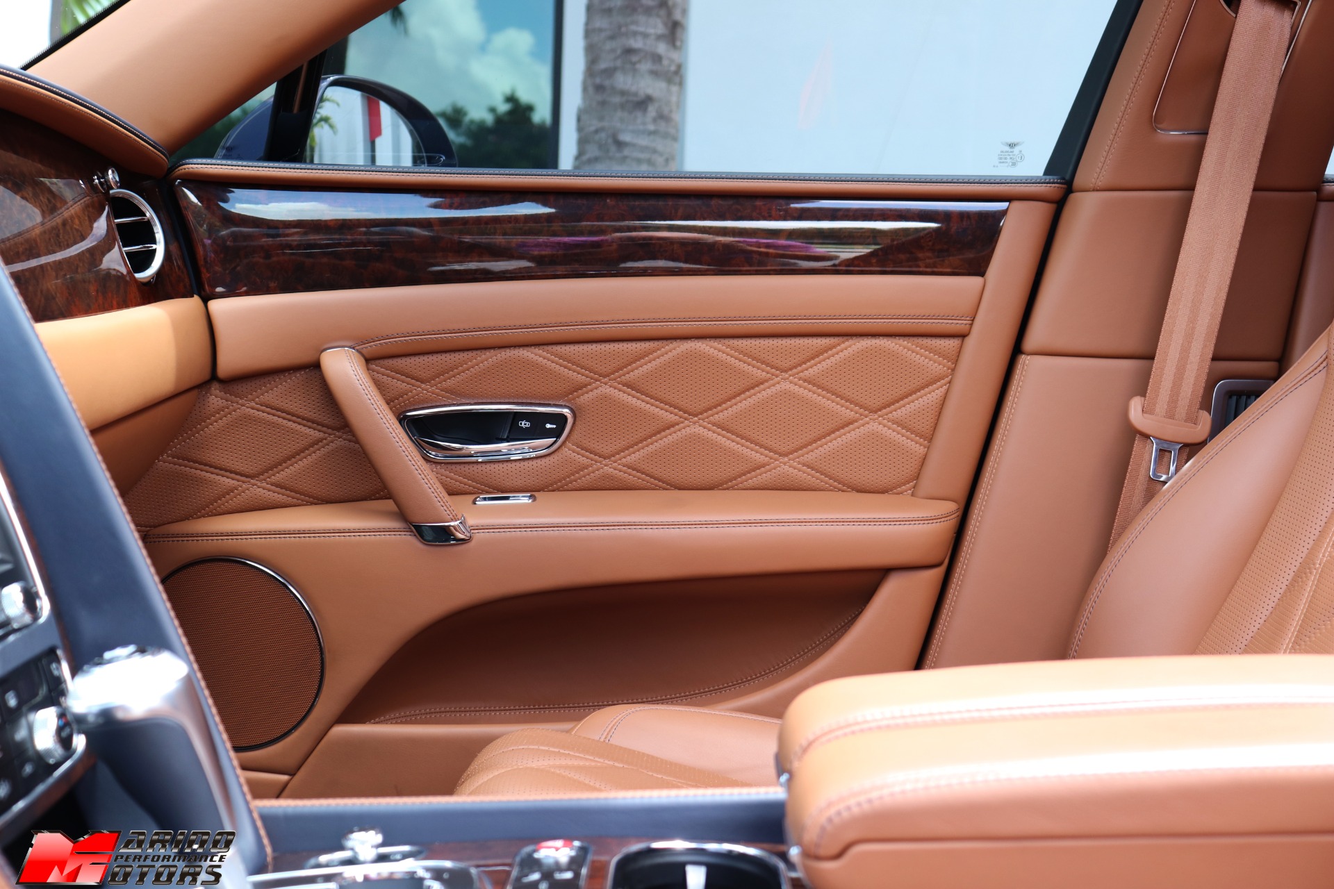 Used-2016-Bentley-Flying-Spur-V8