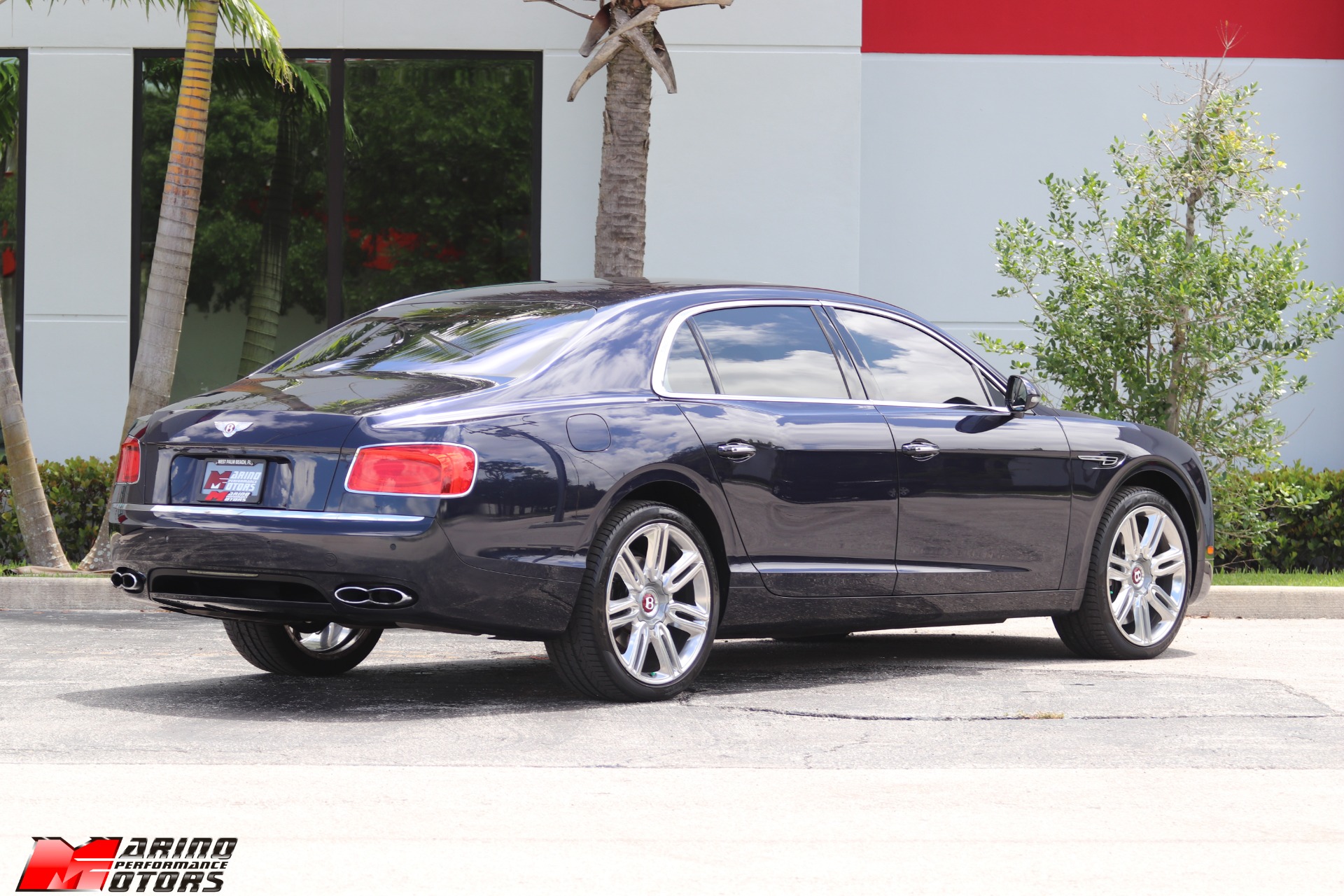 Used-2016-Bentley-Flying-Spur-V8