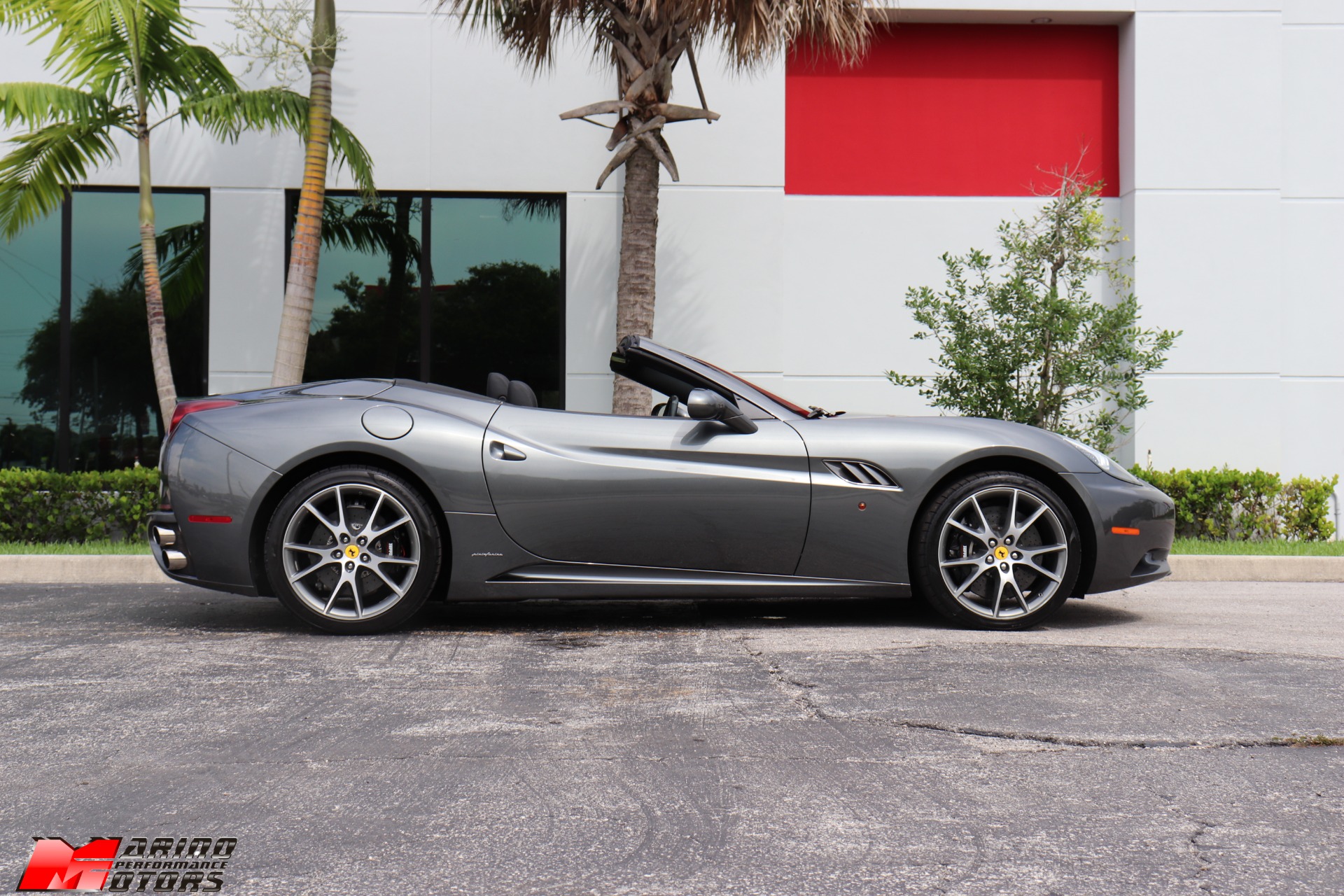 Used-2011-Ferrari-California