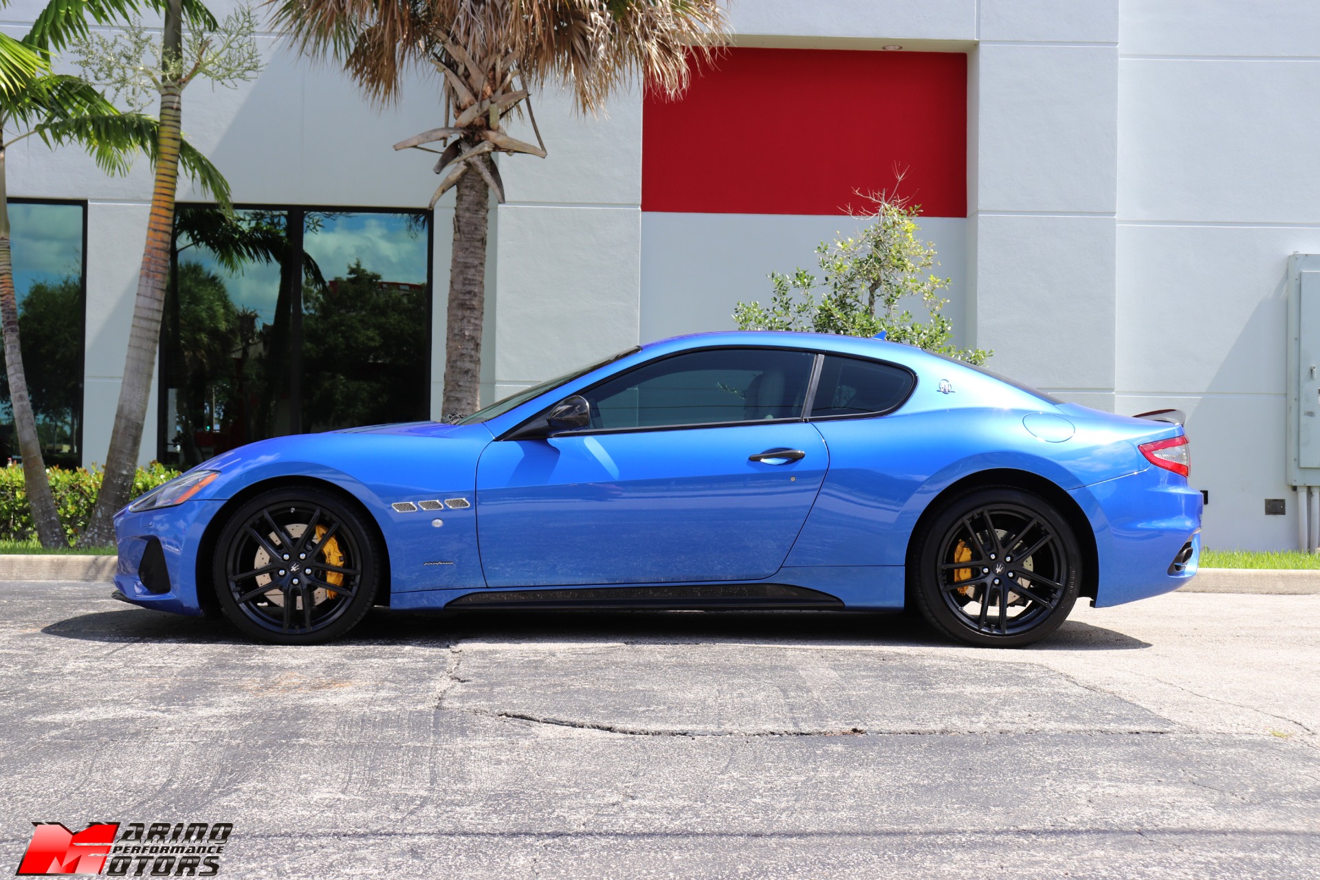 Used-2018-Maserati-GranTurismo-Sport