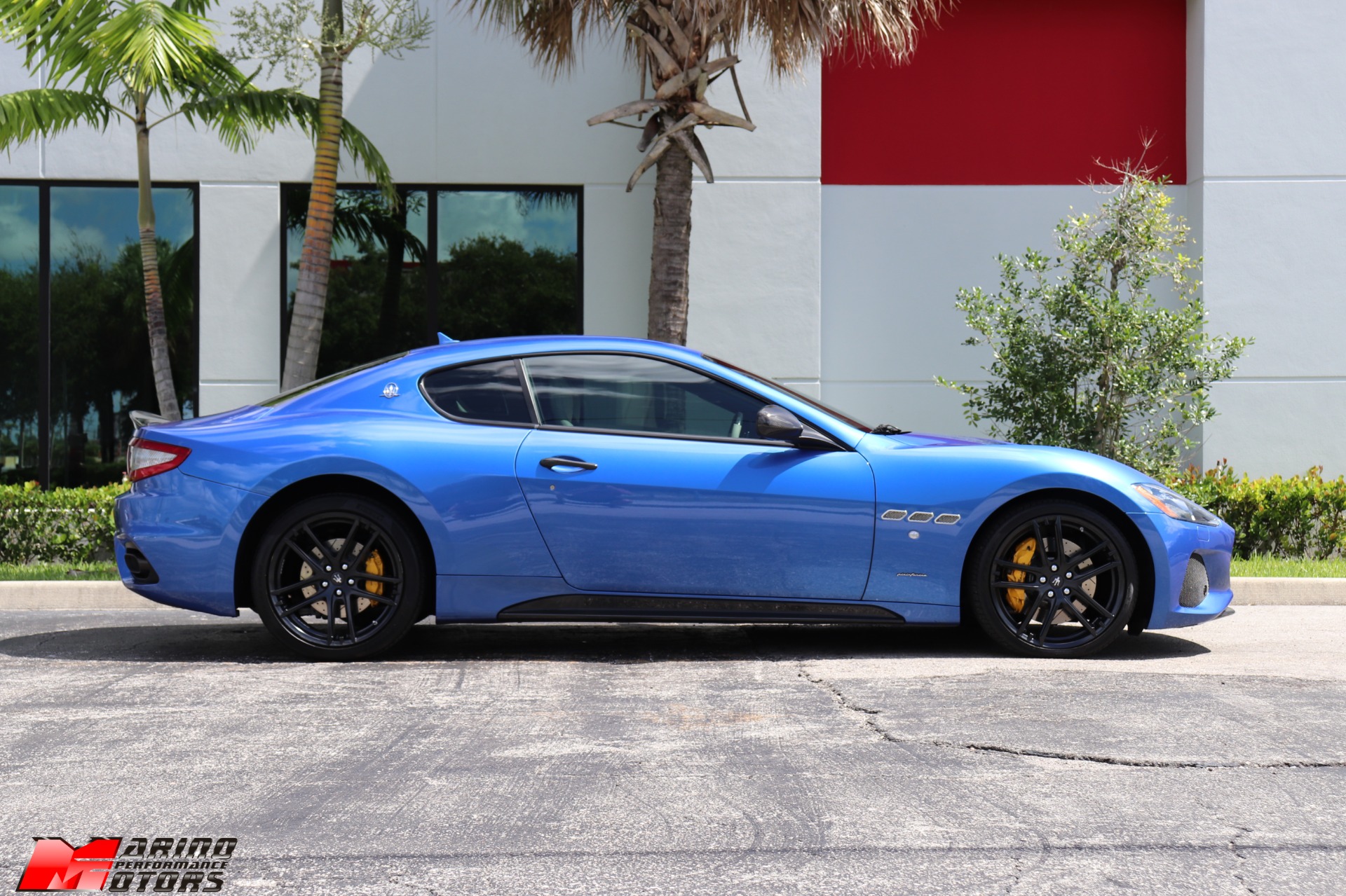 Used-2018-Maserati-GranTurismo-Sport