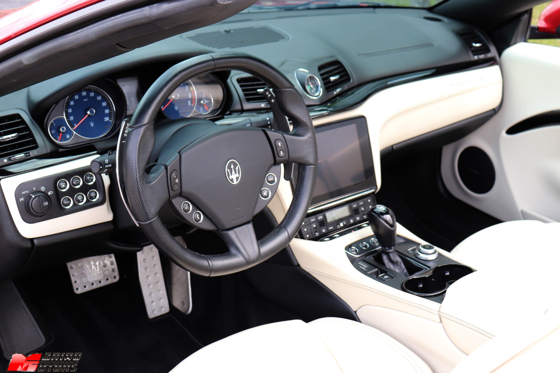 Used-2018-Maserati-GranTurismo-Sport