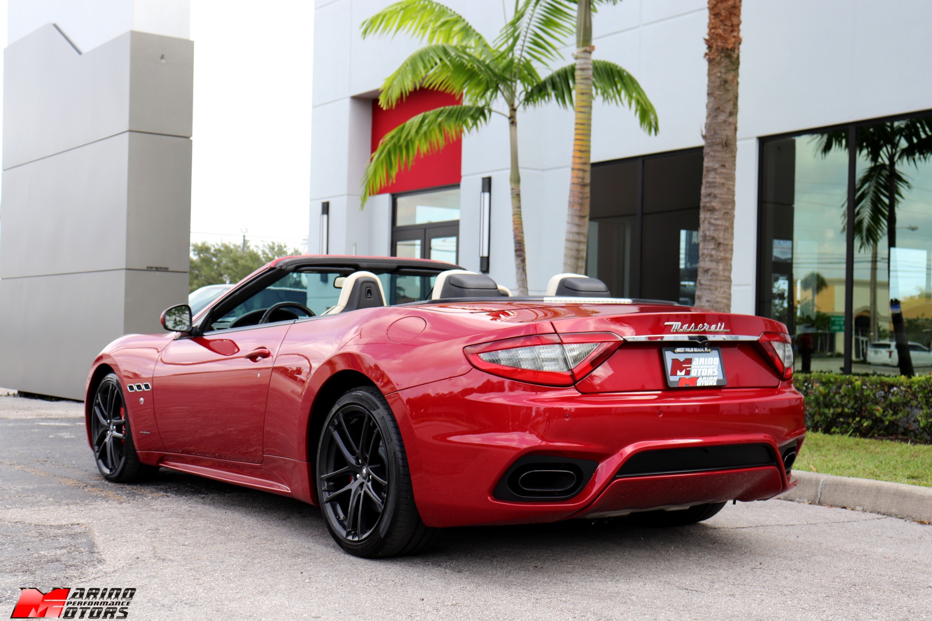 Used-2018-Maserati-GranTurismo-Sport