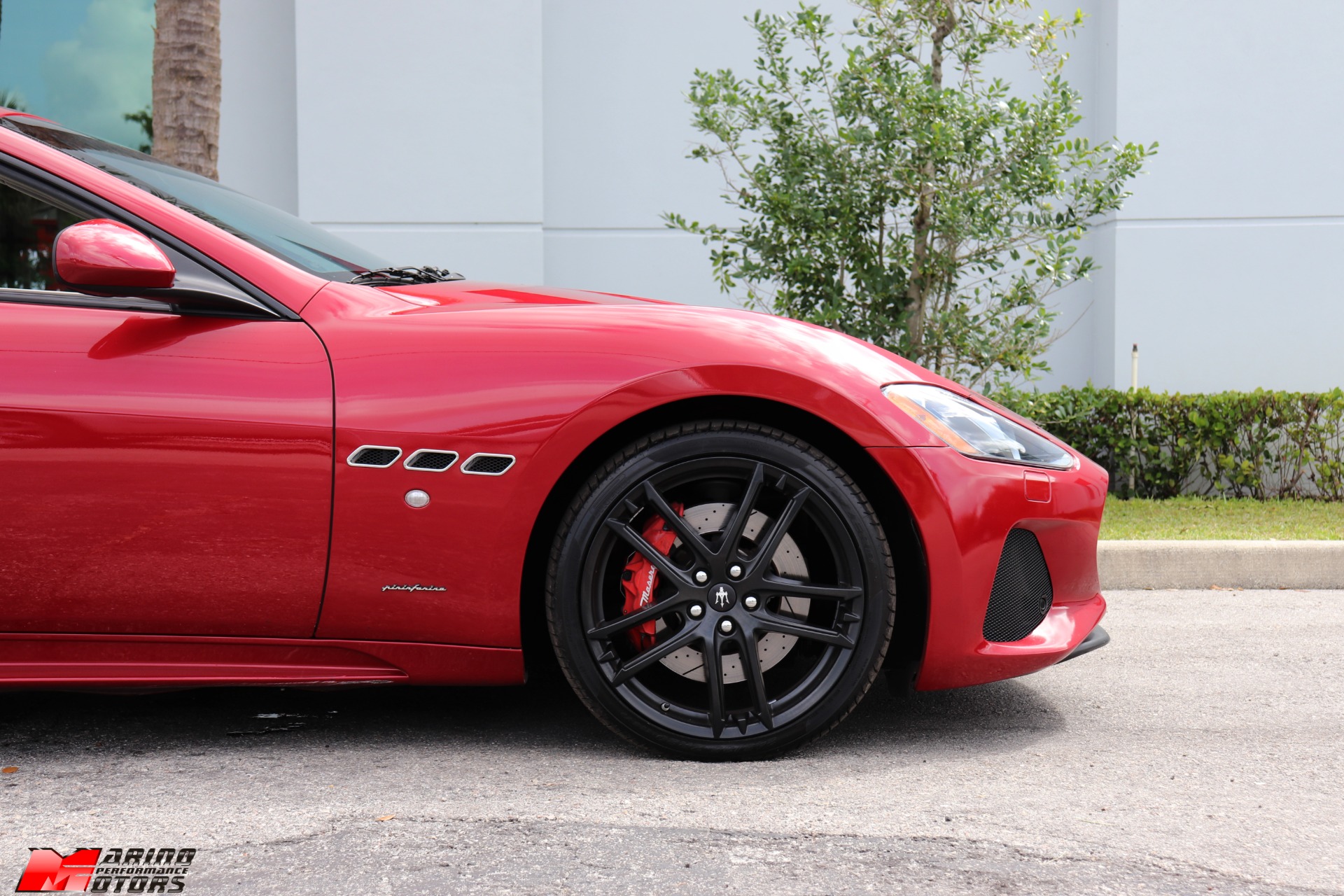 Used-2018-Maserati-GranTurismo-Sport