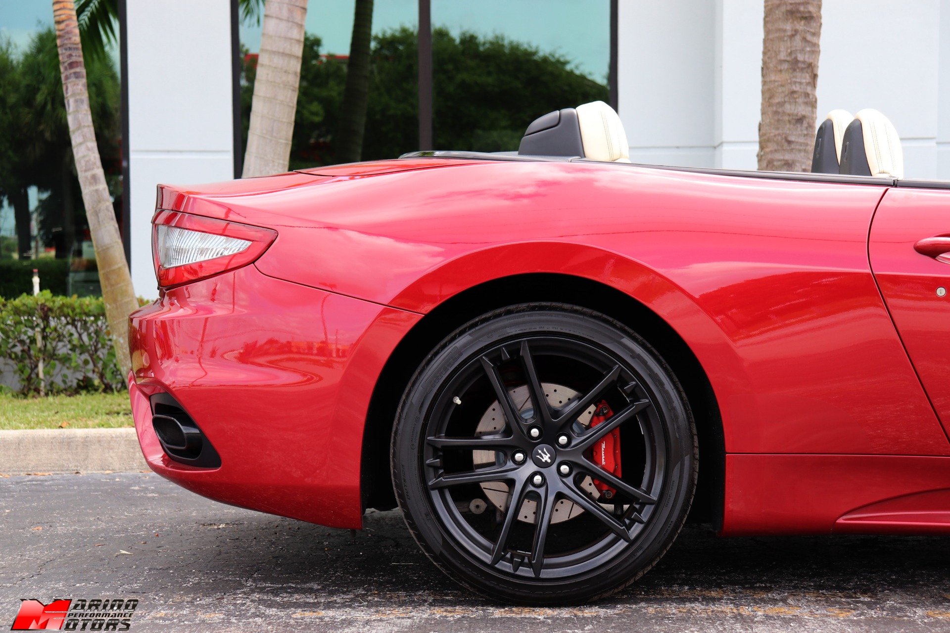Used-2018-Maserati-GranTurismo-Sport