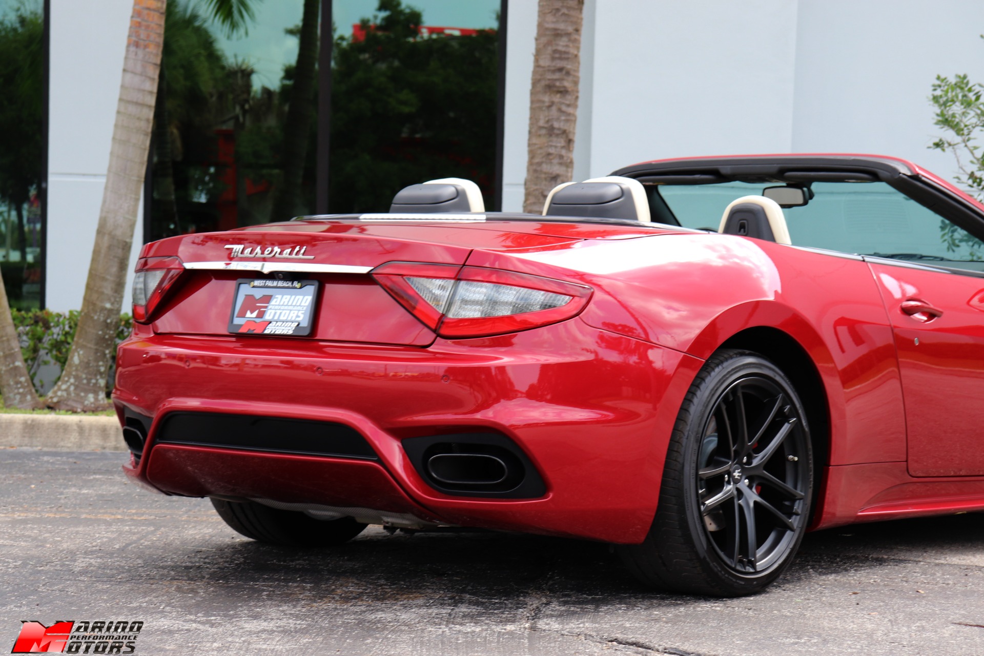 Used-2018-Maserati-GranTurismo-Sport