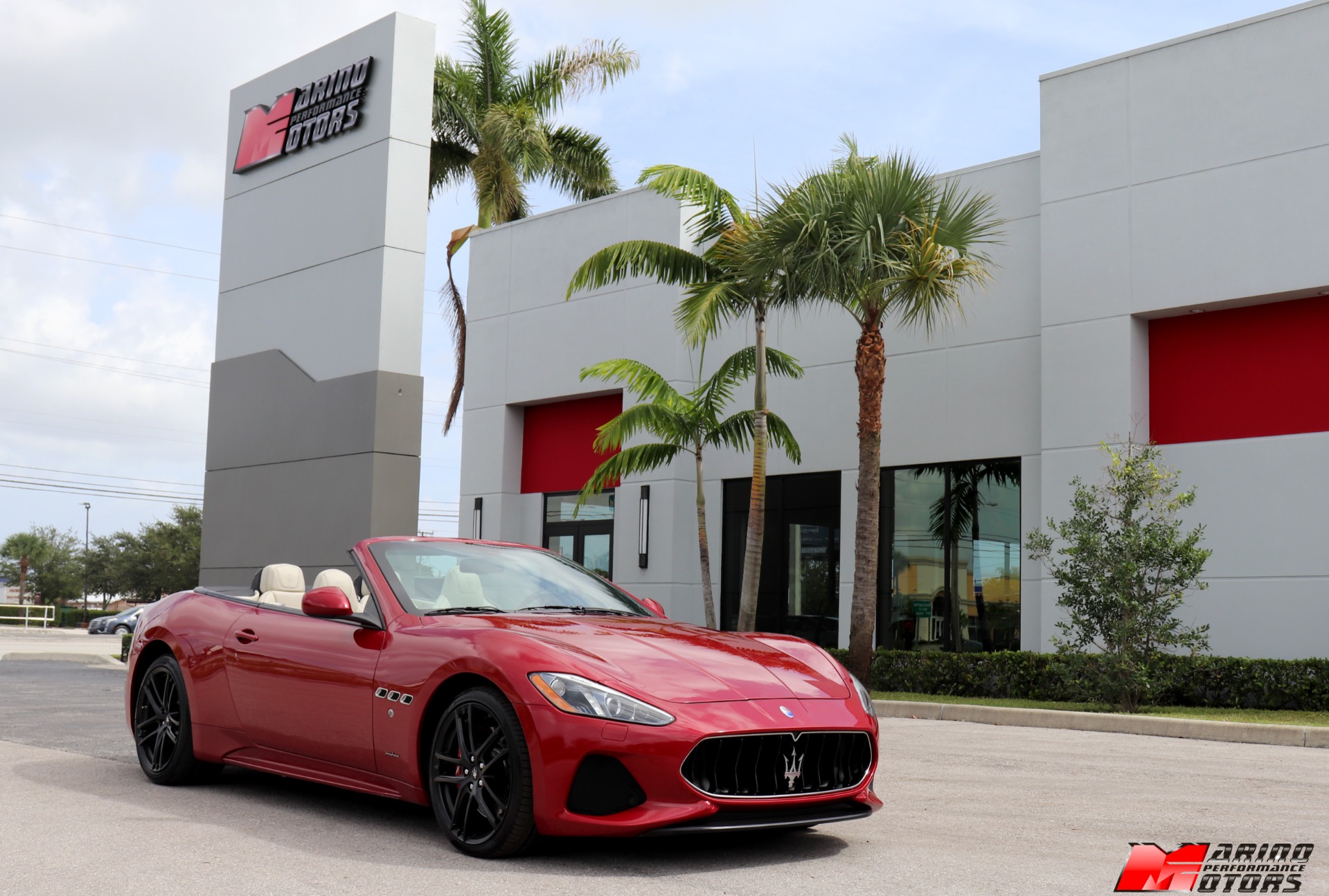 Used-2018-Maserati-GranTurismo-Sport