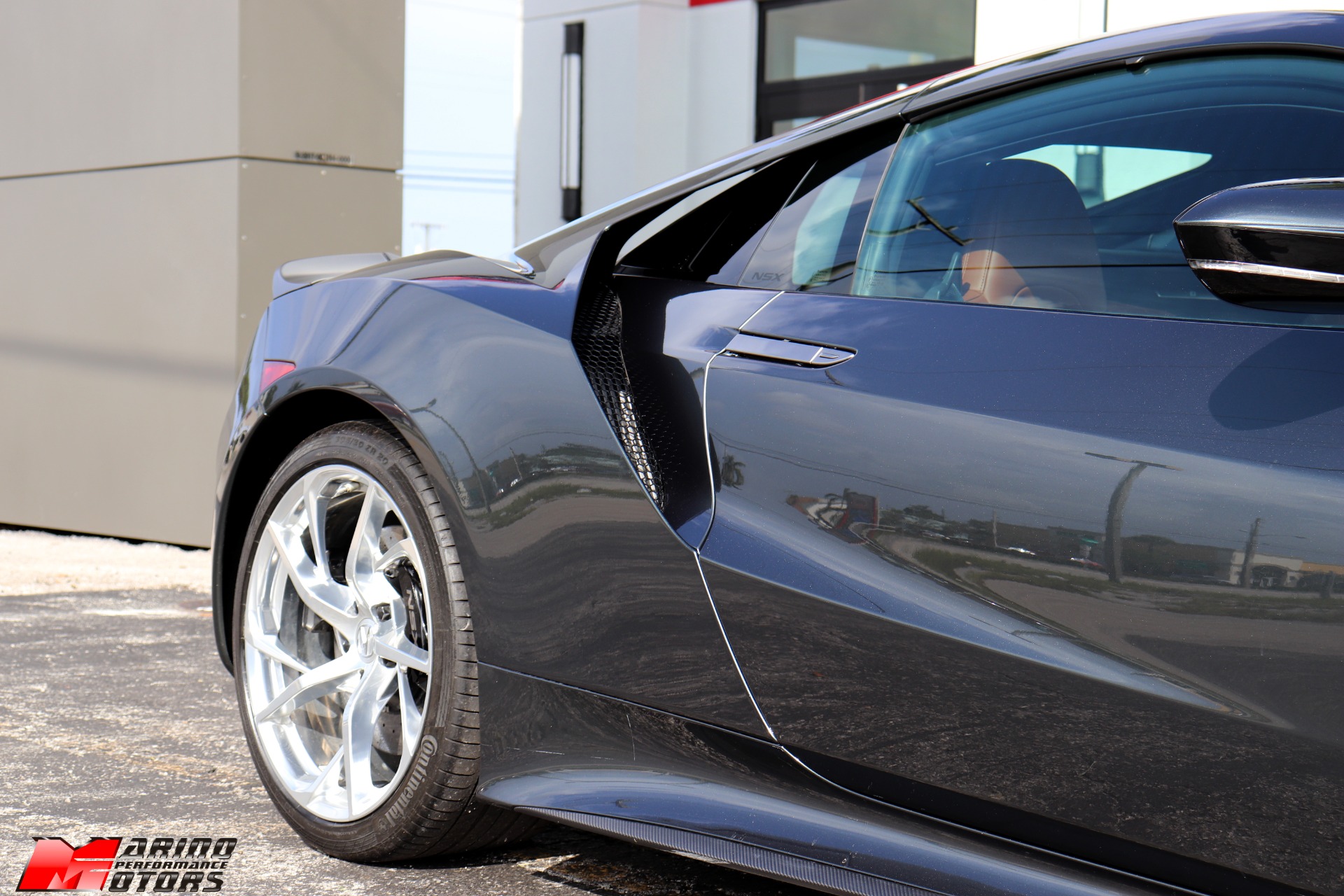 Used-2017-Acura-NSX-SH-AWD-Sport-Hybrid