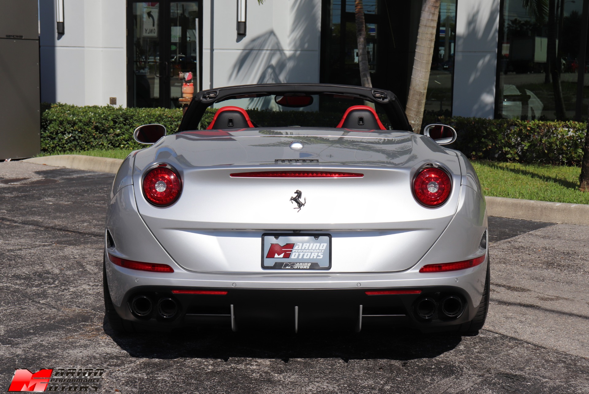 Used-2016-Ferrari-California-T