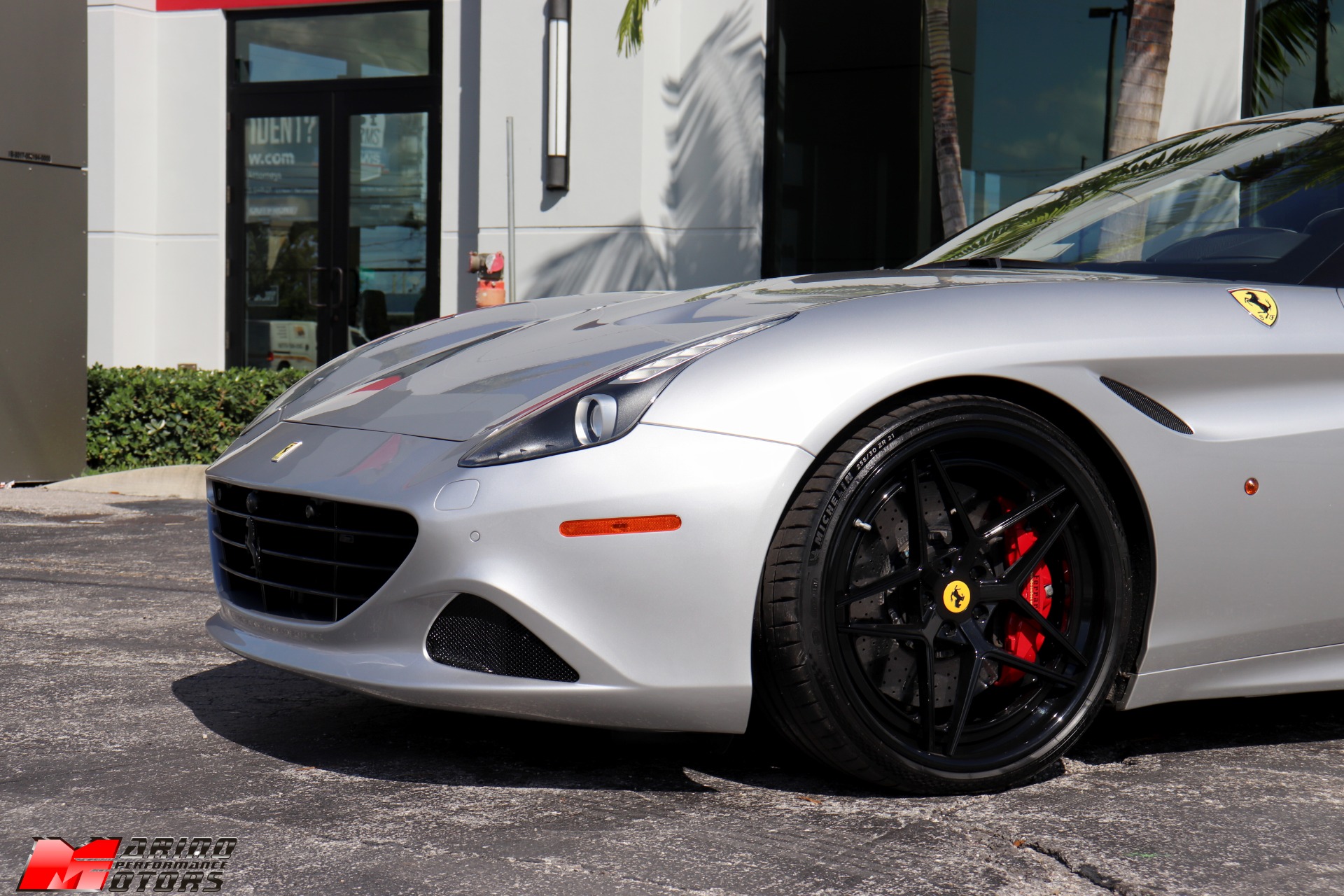 Used-2016-Ferrari-California-T