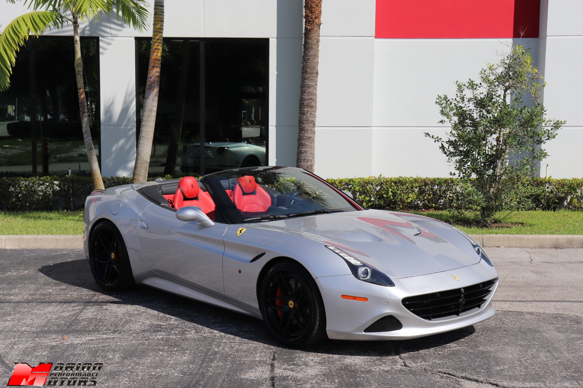 Used-2016-Ferrari-California-T