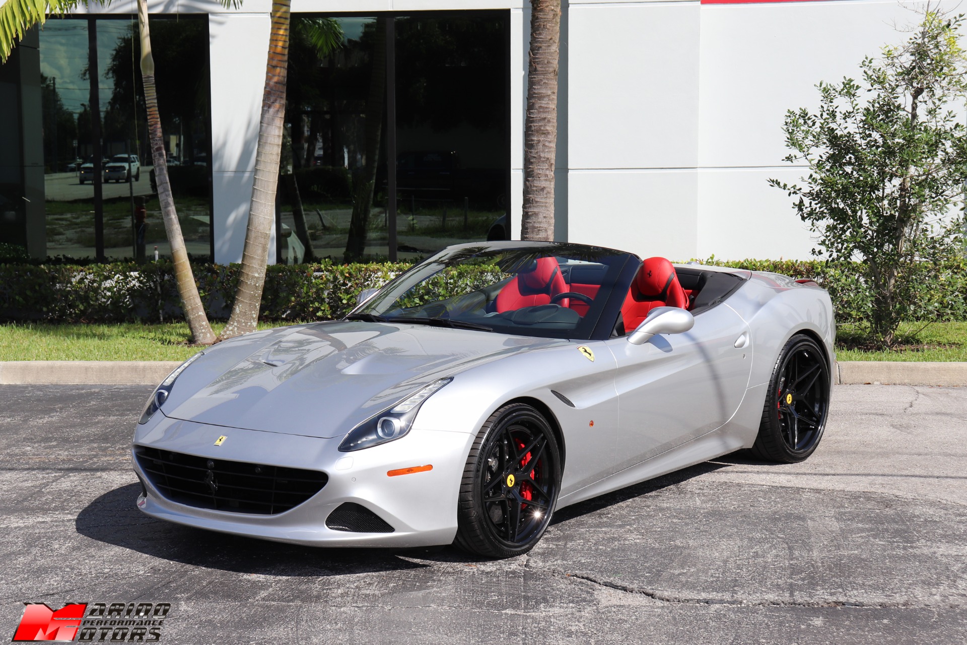 Used-2016-Ferrari-California-T