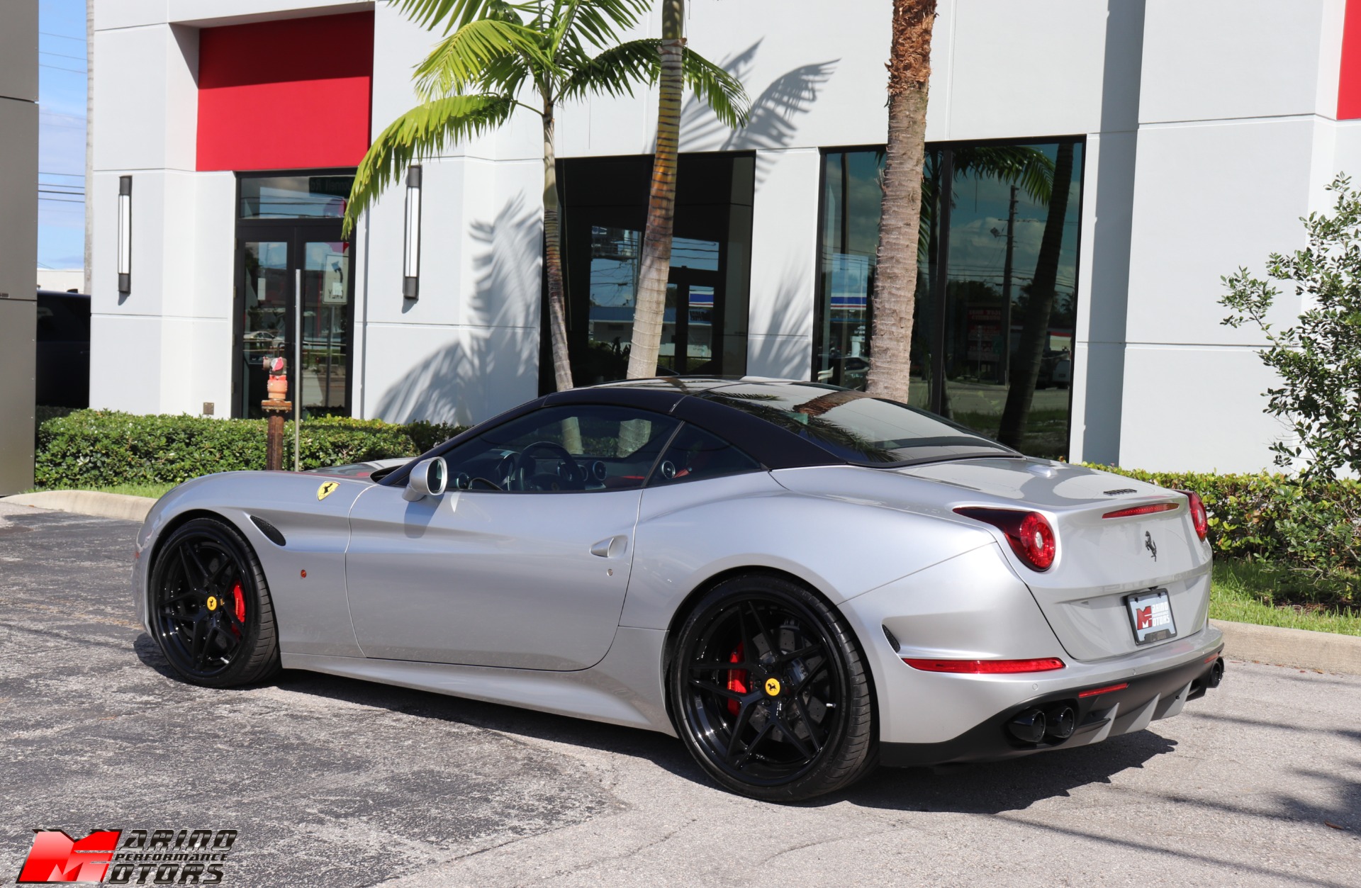 Used-2016-Ferrari-California-T