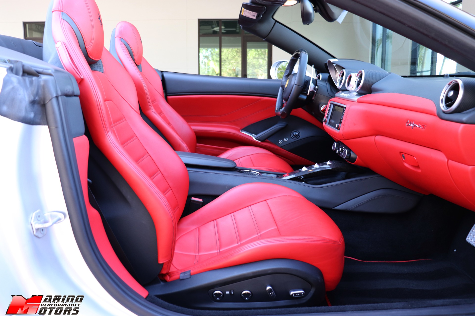 Used-2016-Ferrari-California-T