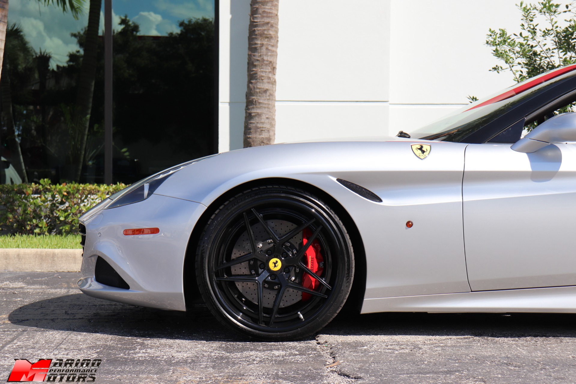 Used-2016-Ferrari-California-T