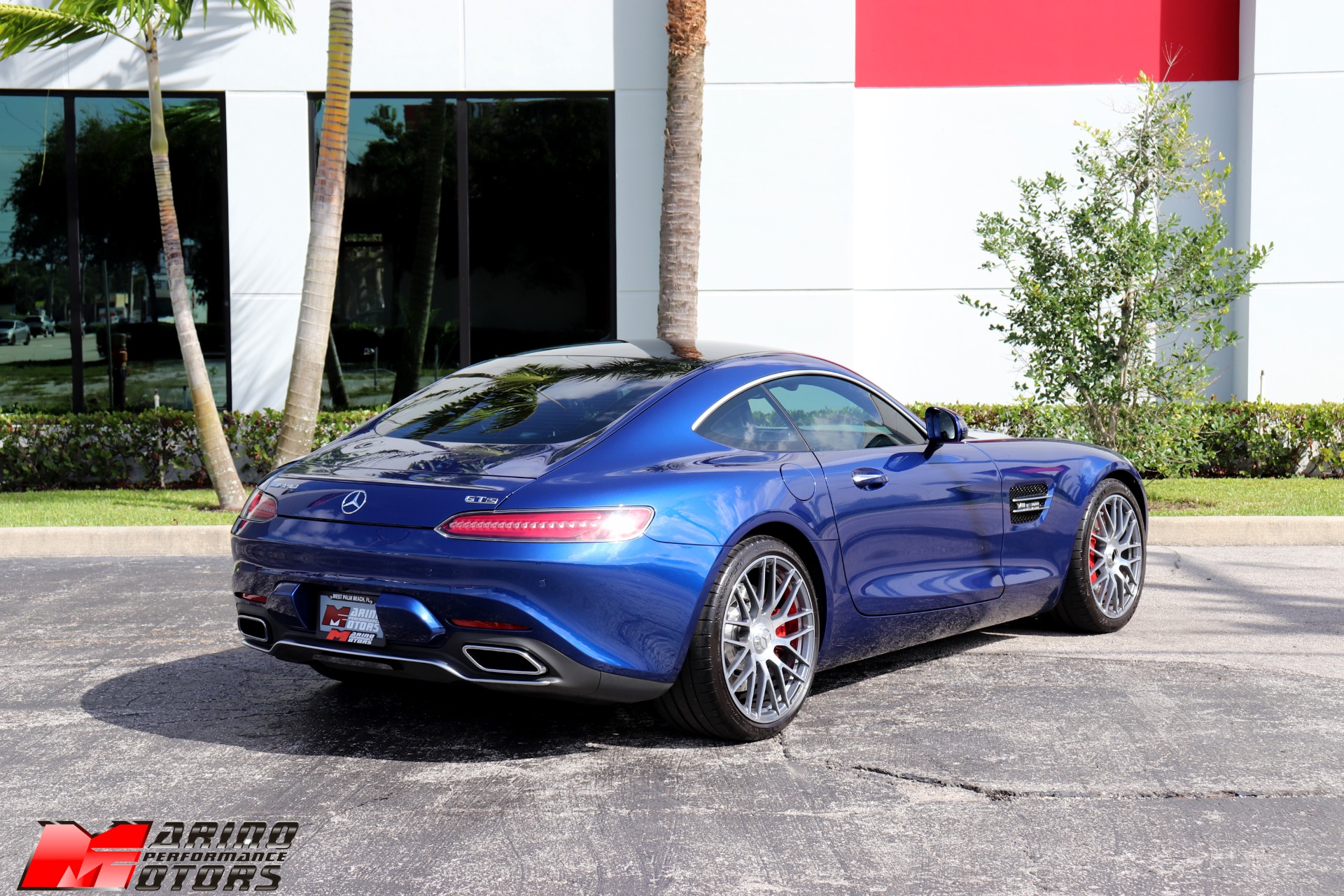 Used-2016-Mercedes-Benz-AMG-GT-S