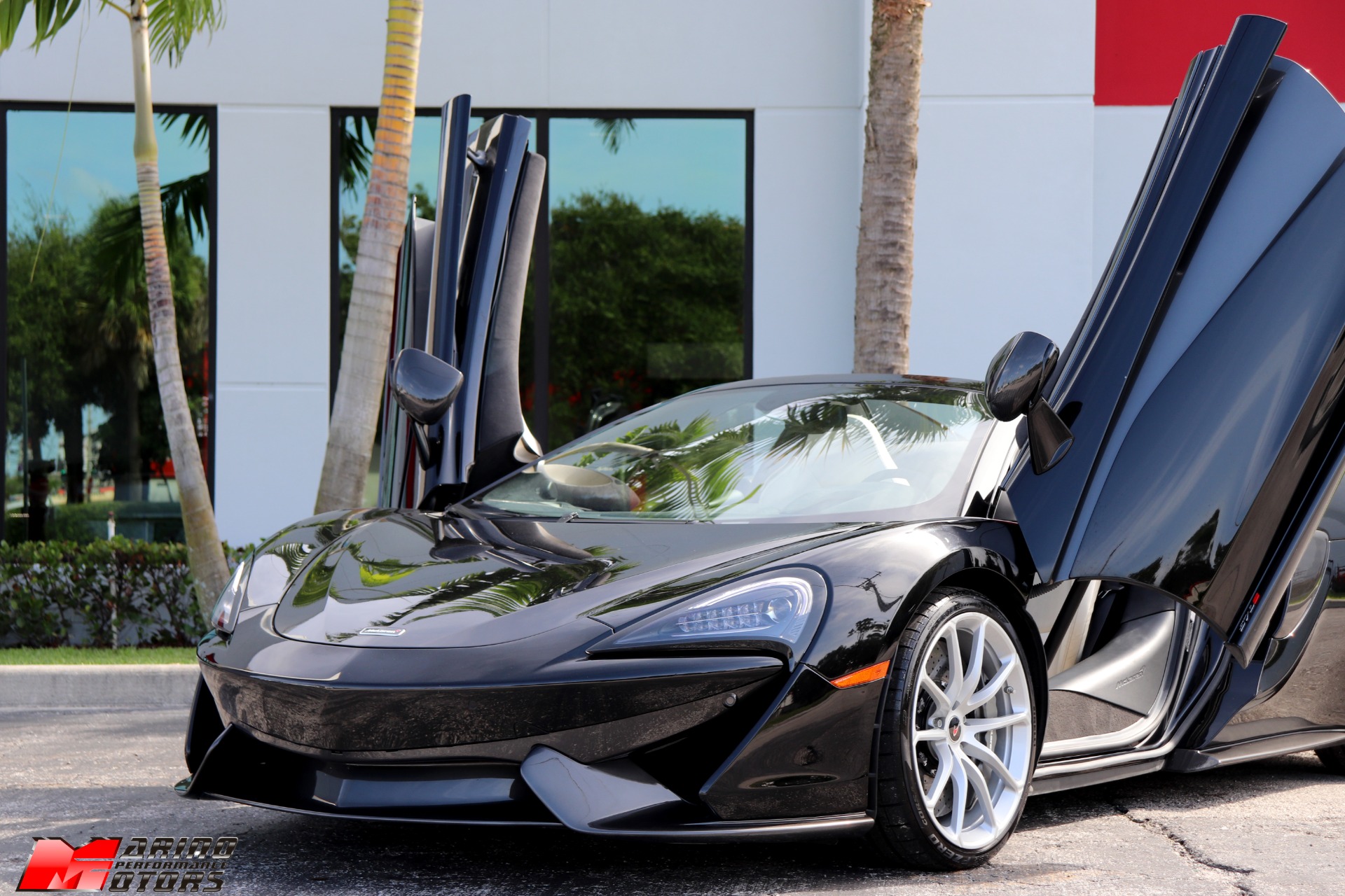 Used-2018-McLaren-570S-Spider