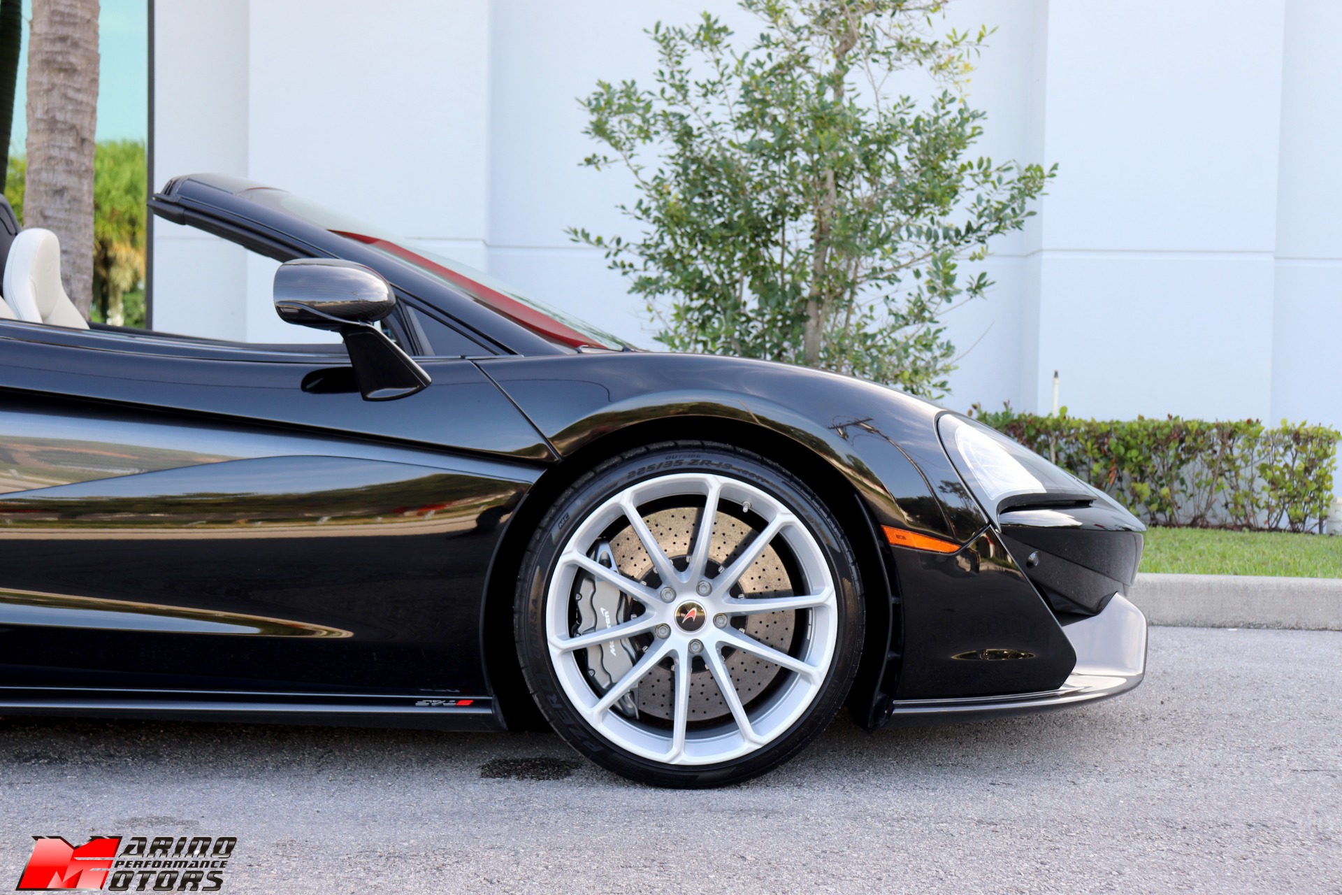 Used-2018-McLaren-570S-Spider