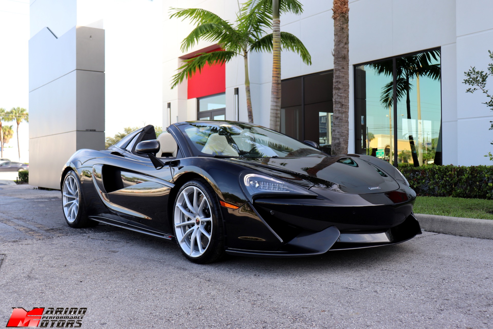 Used-2018-McLaren-570S-Spider