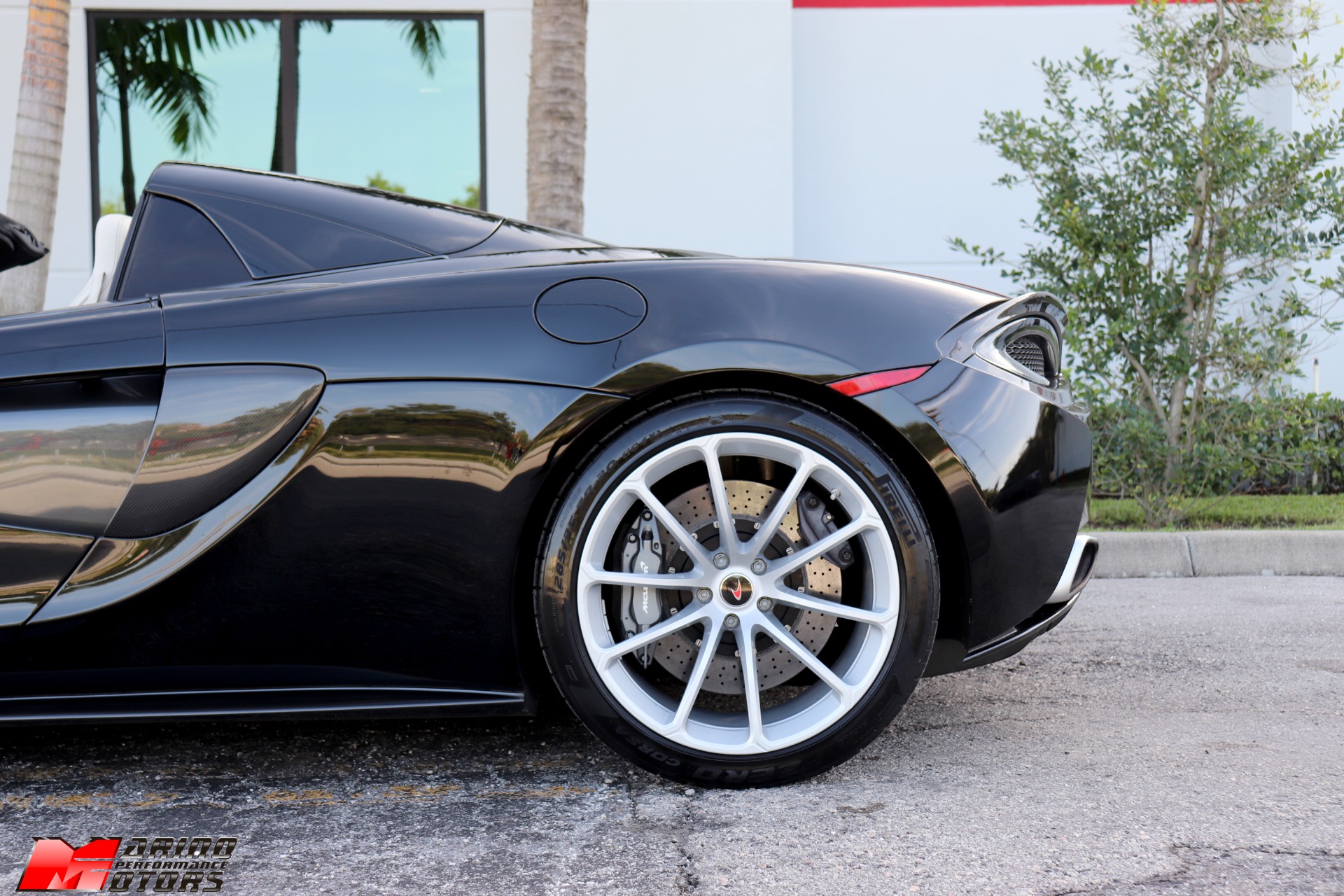 Used-2018-McLaren-570S-Spider