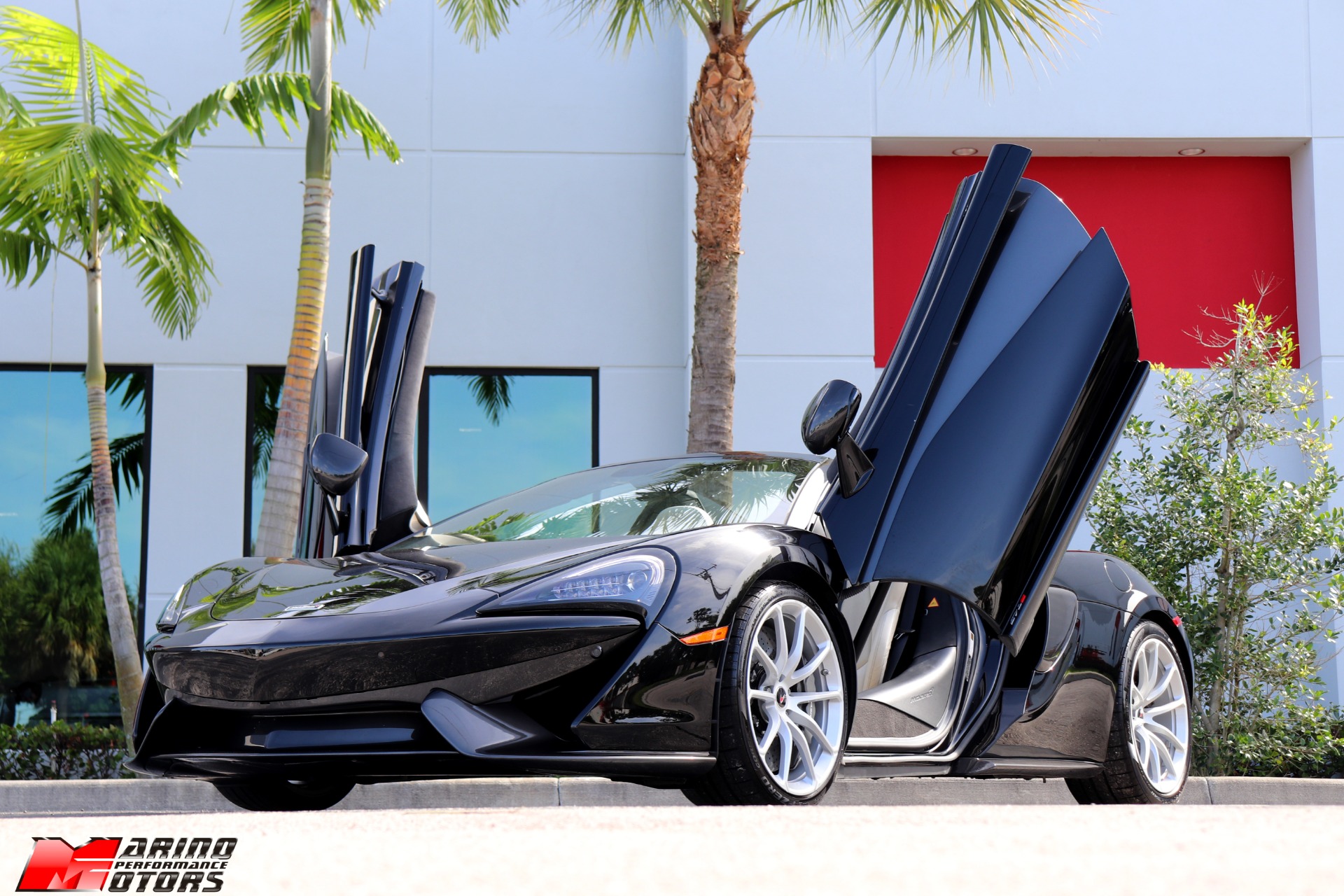 Used-2018-McLaren-570S-Spider