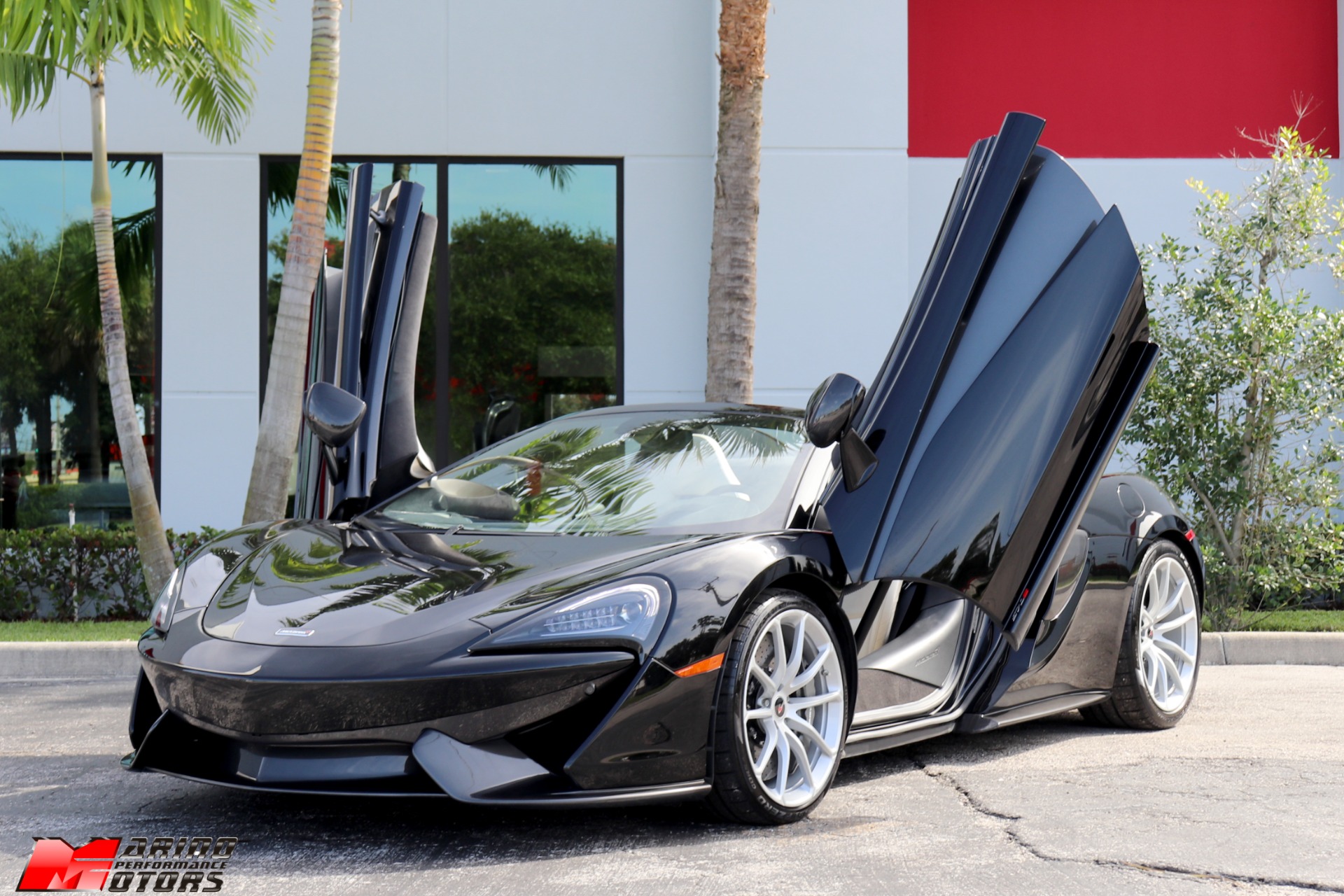 Used-2018-McLaren-570S-Spider