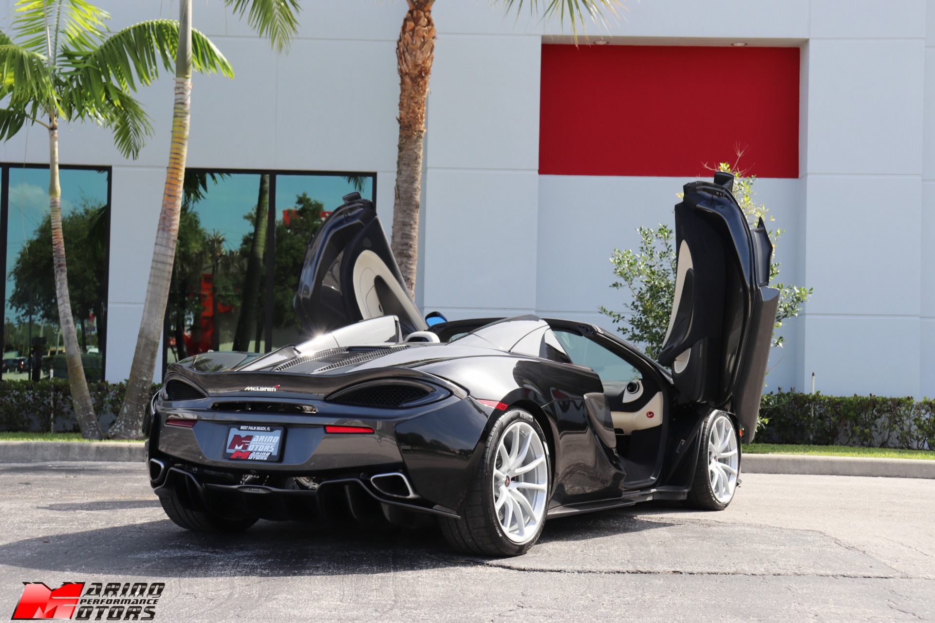 Used-2018-McLaren-570S-Spider