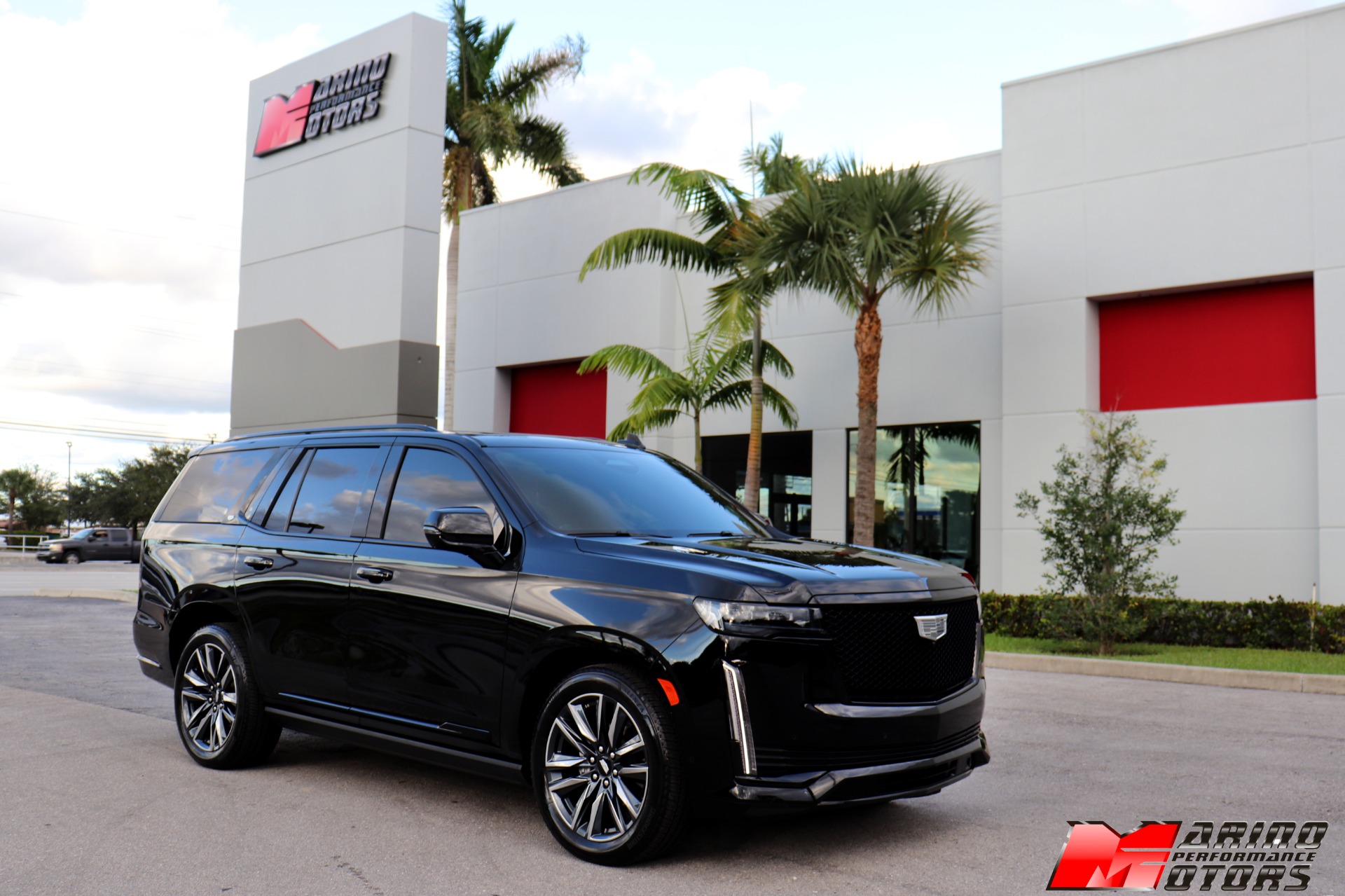 Used-2021-Cadillac-Escalade-Sport
