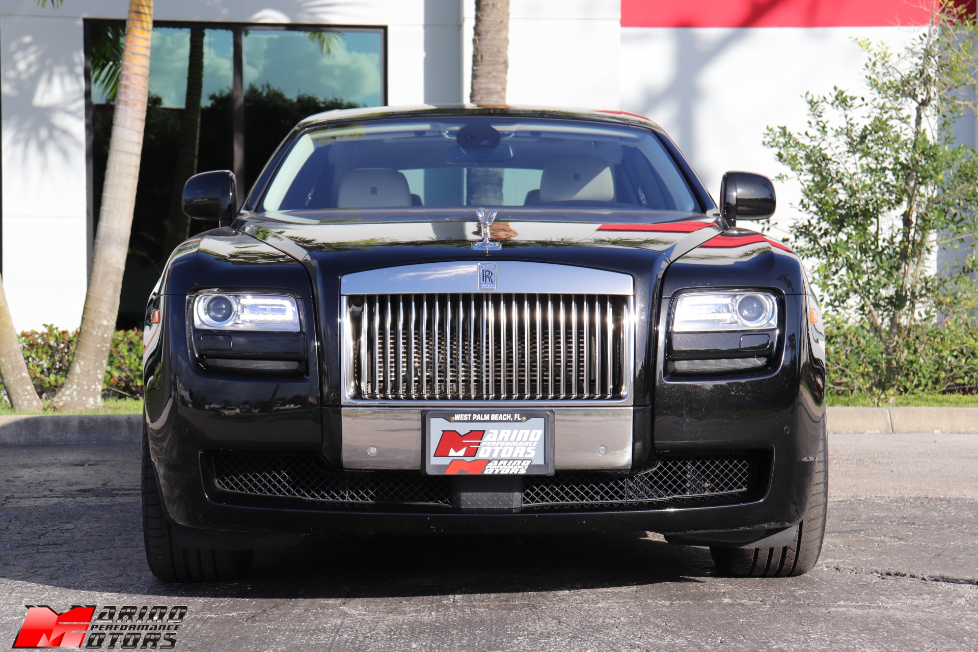 Used-2010-Rolls-Royce-Ghost