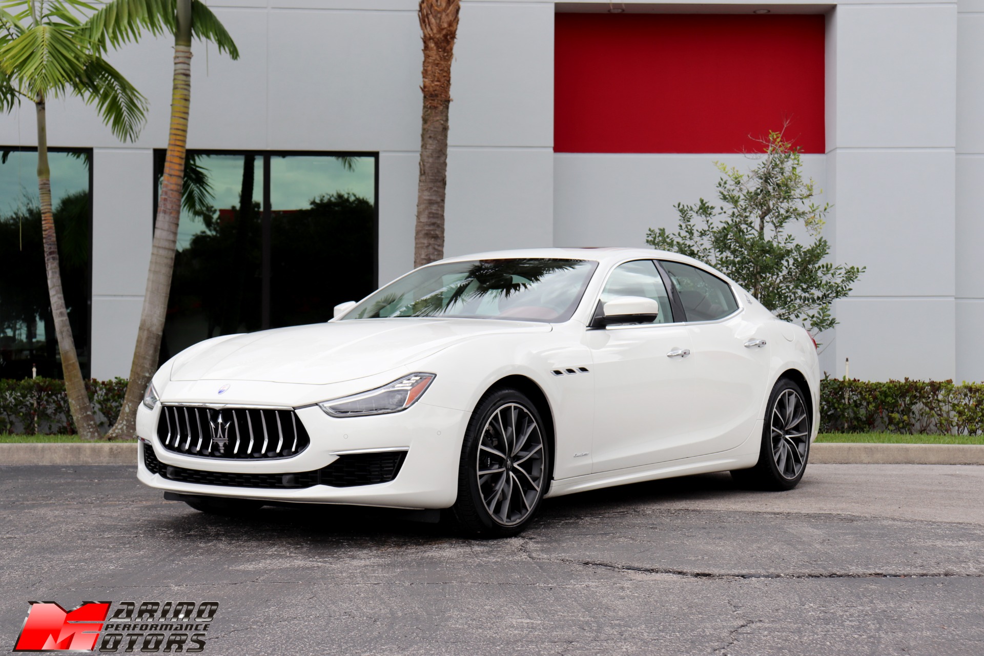 Used-2019-Maserati-Ghibli-SQ4-GranLusso