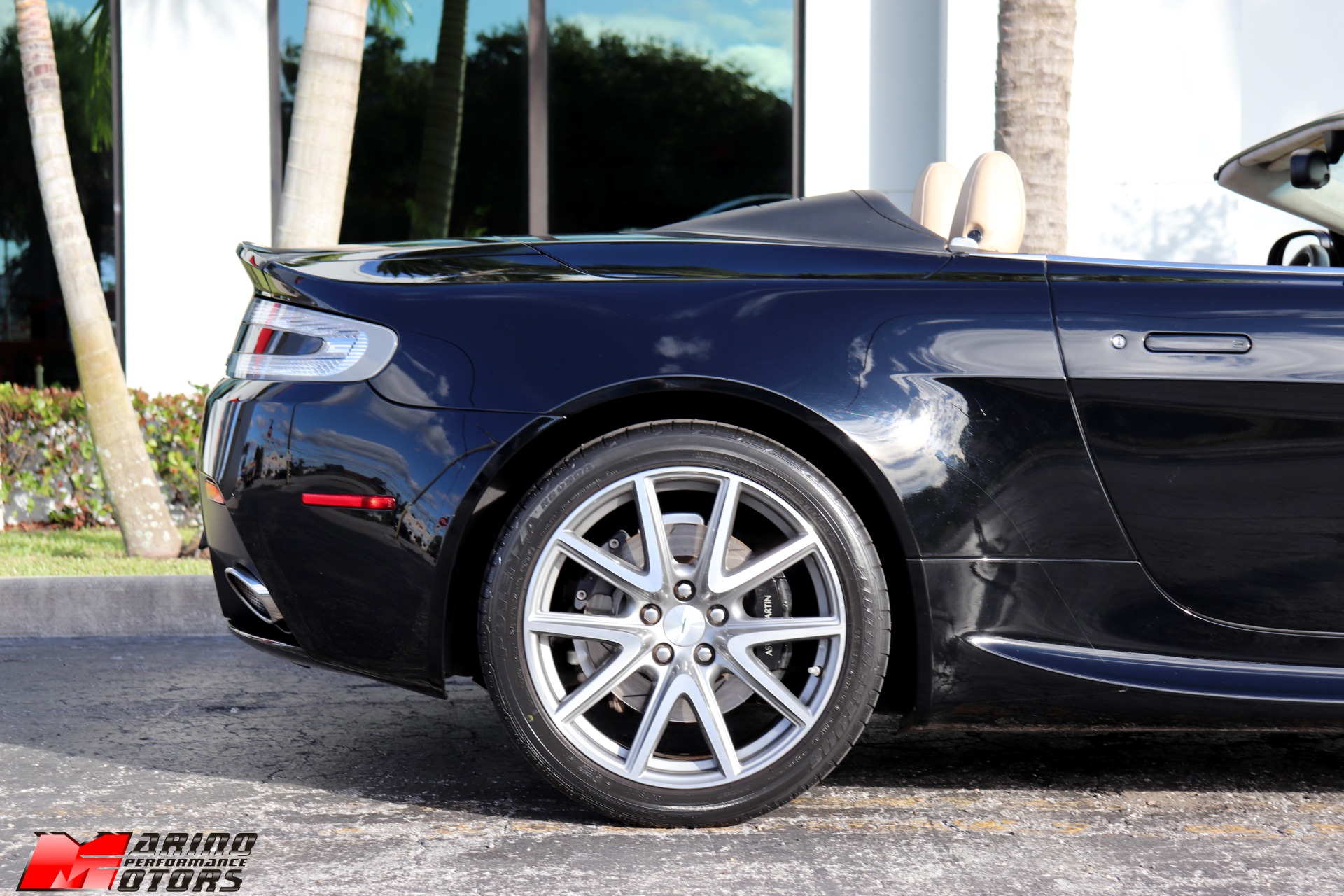 Used-2012-Aston-Martin-V8-Vantage-Roadster