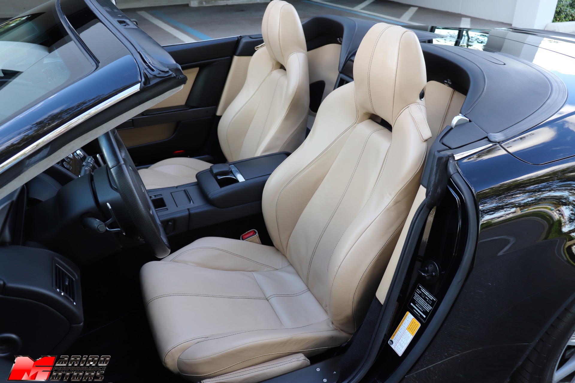 Used-2012-Aston-Martin-V8-Vantage-Roadster