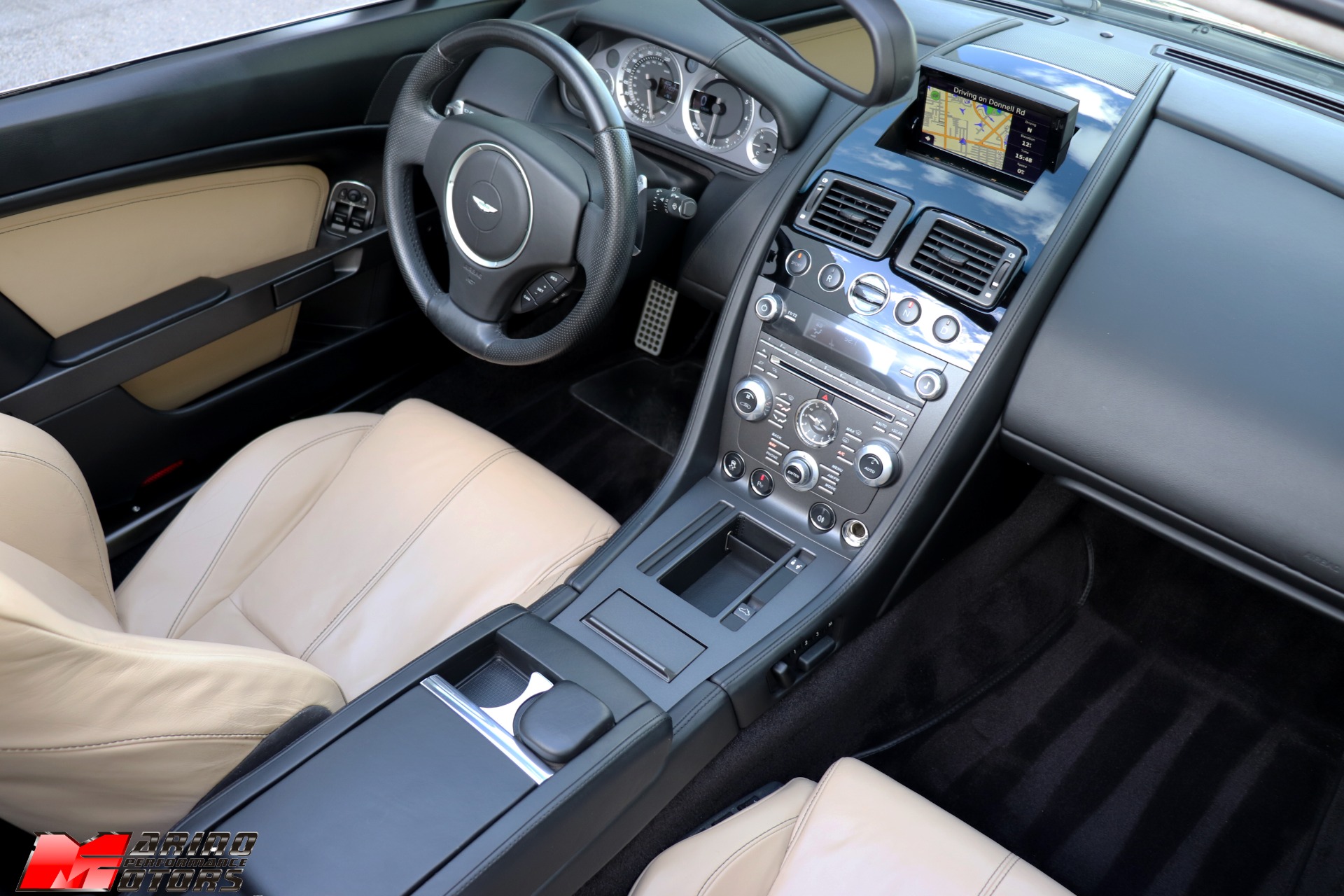 Used-2012-Aston-Martin-V8-Vantage-Roadster
