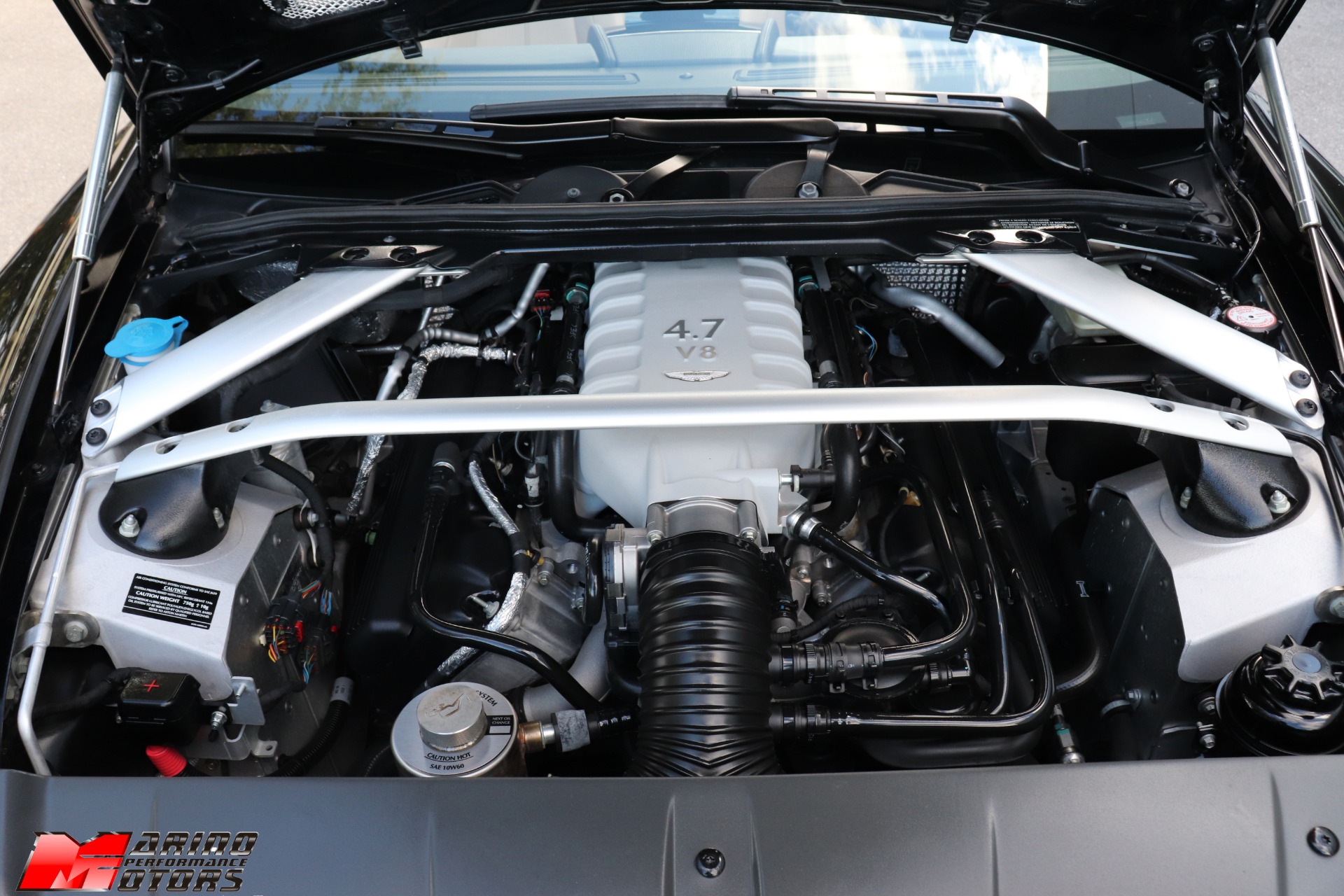 Used-2012-Aston-Martin-V8-Vantage-Roadster