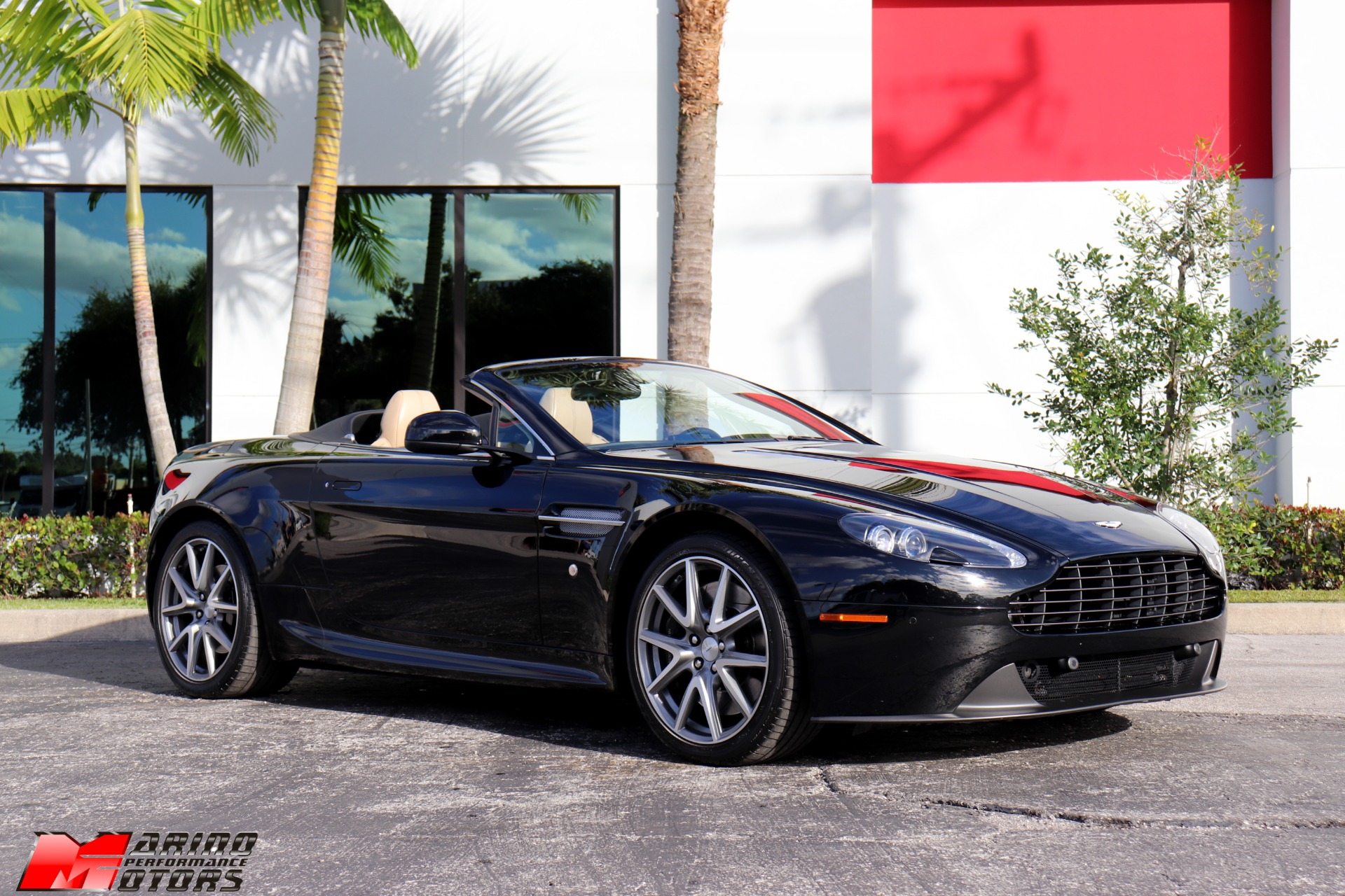 Used-2012-Aston-Martin-V8-Vantage-Roadster