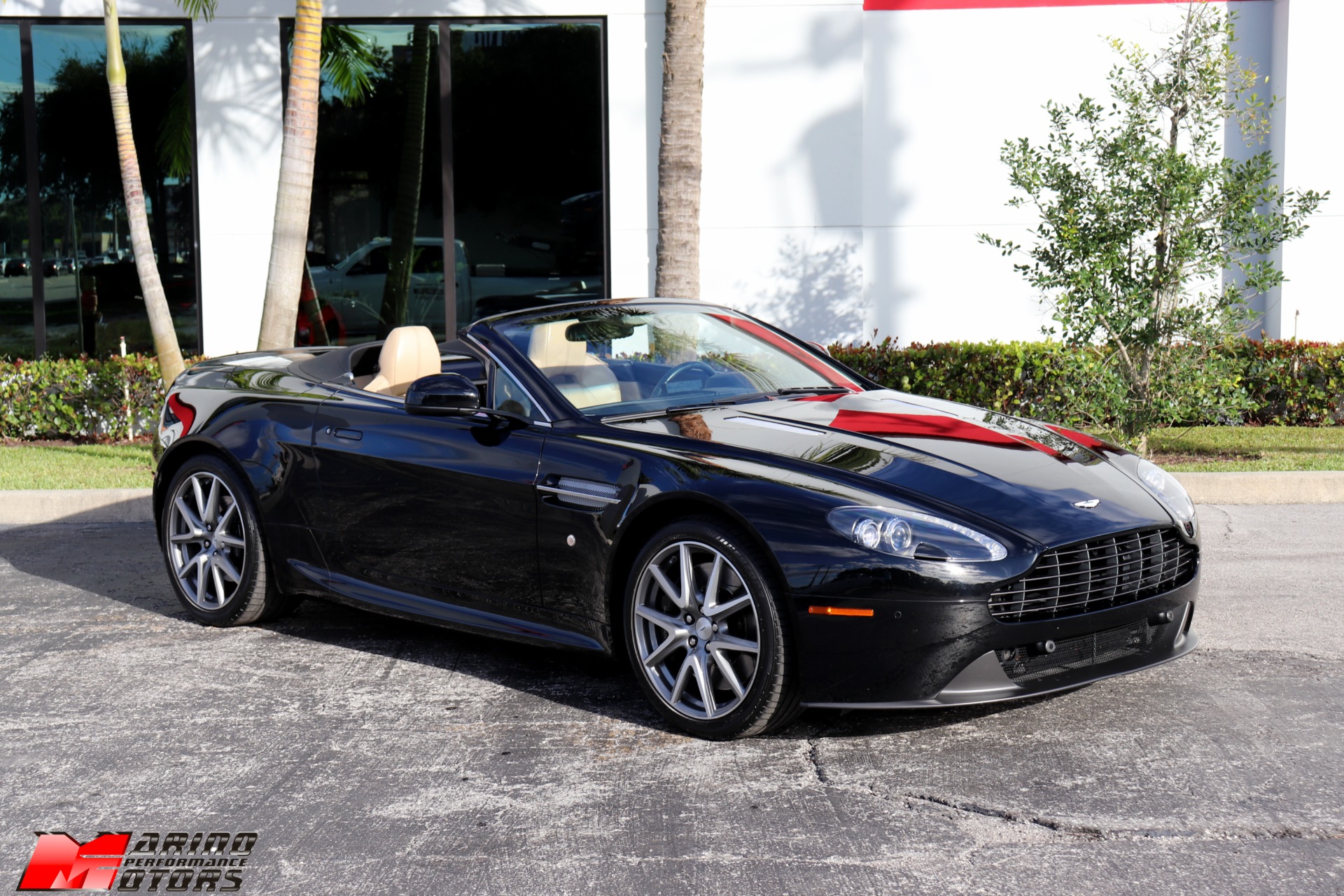 Used-2012-Aston-Martin-V8-Vantage-Roadster