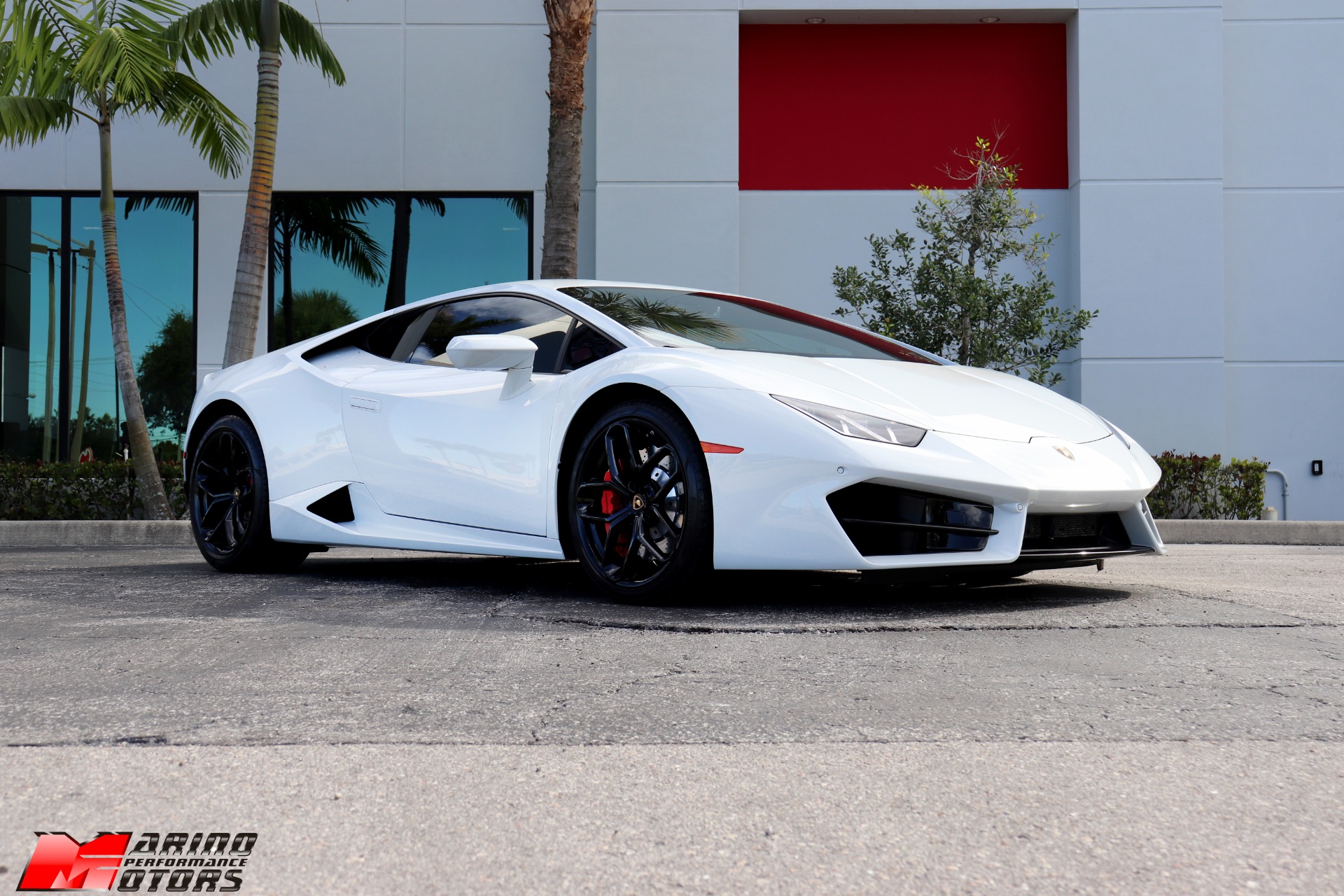 Used-2018-Lamborghini-Huracan-LP-580-2