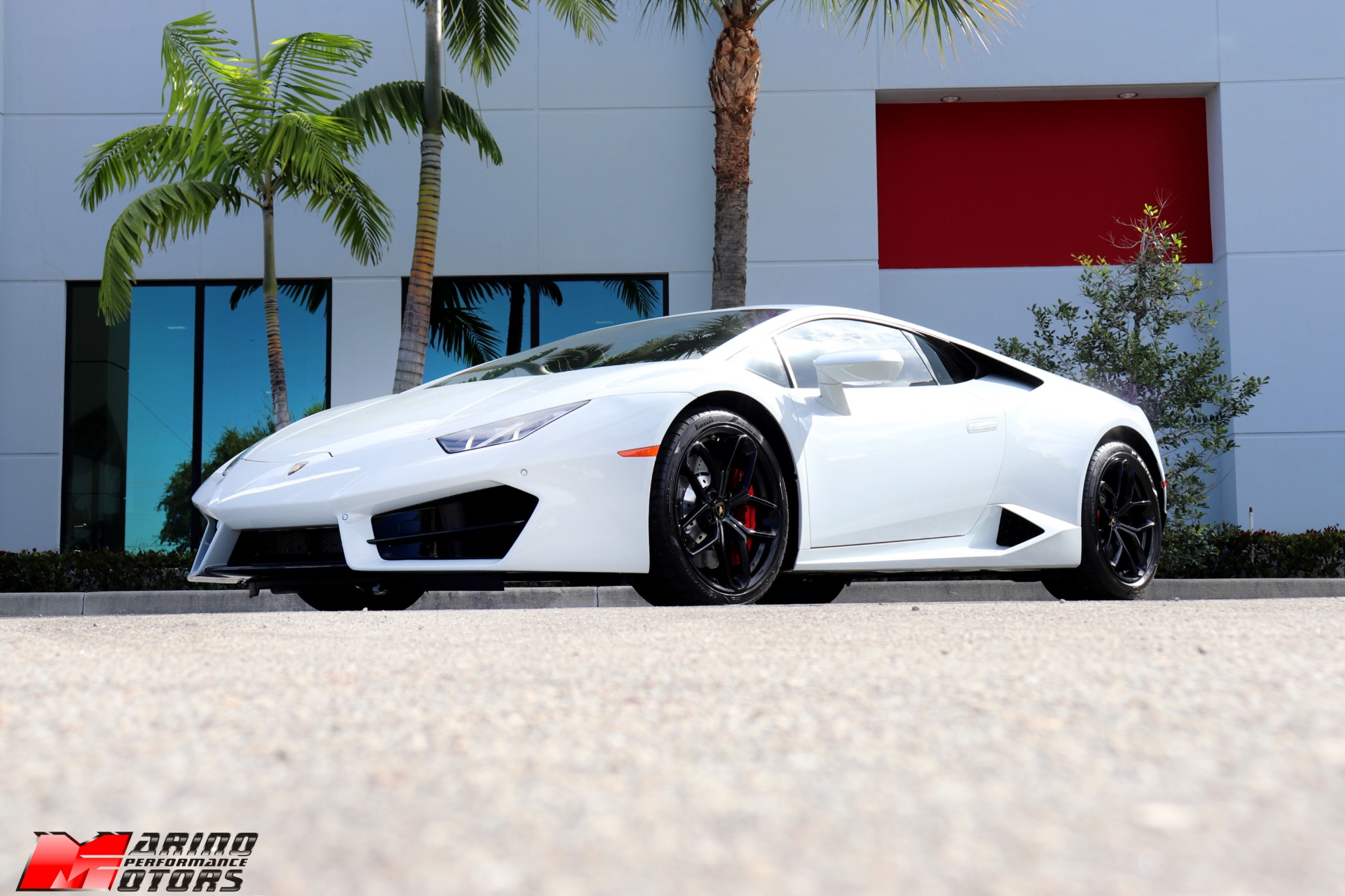 Used-2018-Lamborghini-Huracan-LP-580-2