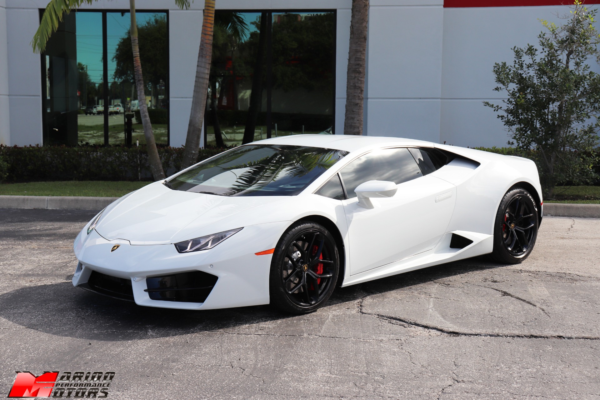 Used-2018-Lamborghini-Huracan-LP-580-2