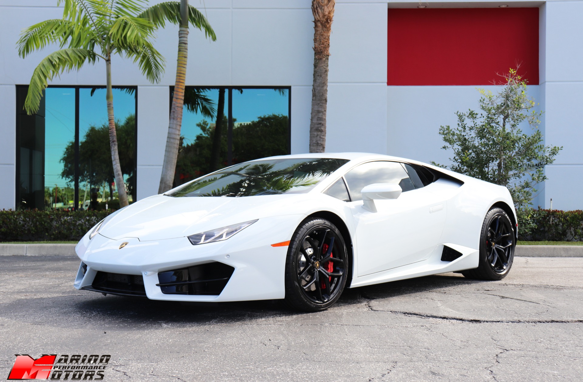 Used-2018-Lamborghini-Huracan-LP-580-2
