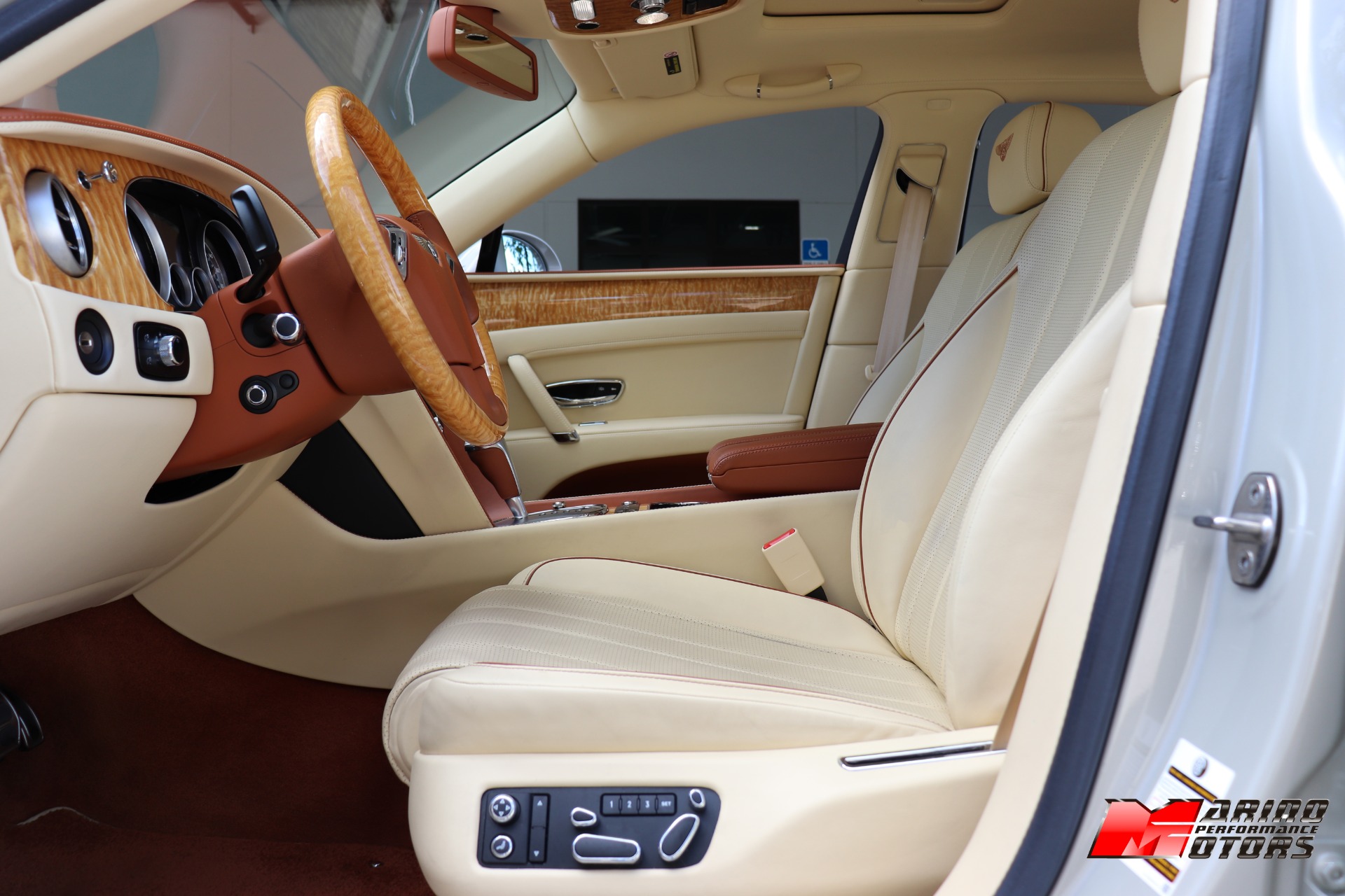 Used-2015-Bentley-Flying-Spur-V8