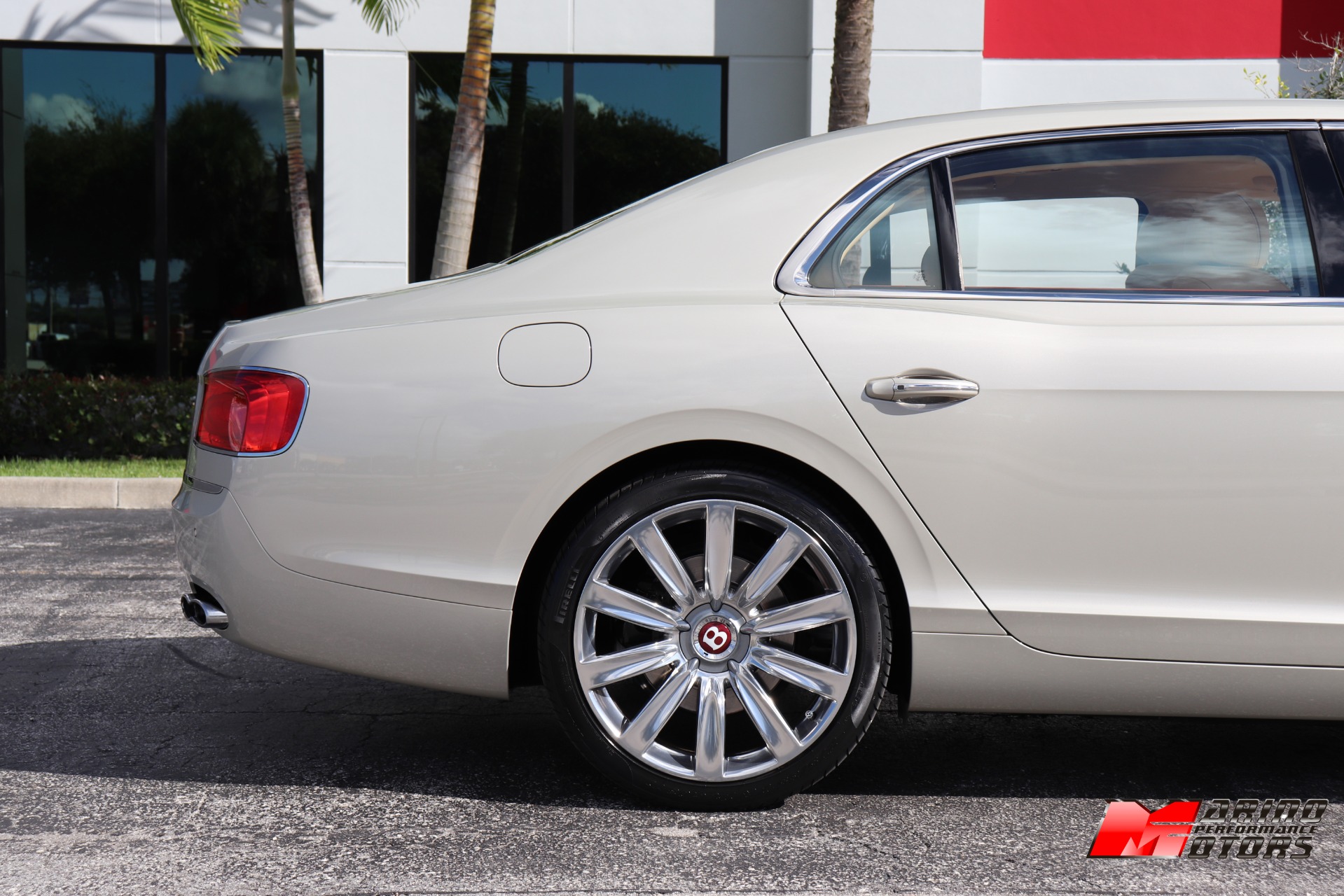 Used-2015-Bentley-Flying-Spur-V8