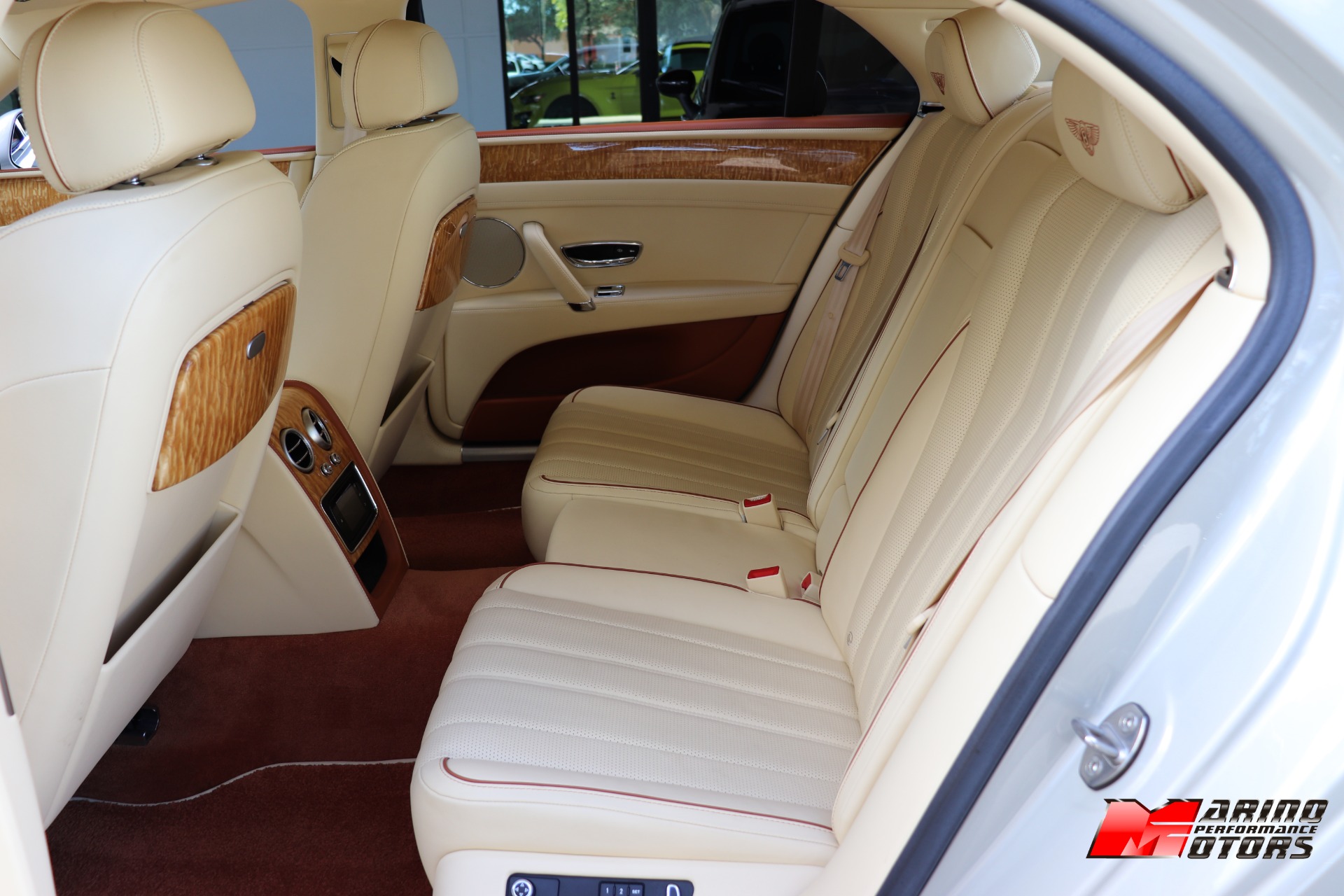 Used-2015-Bentley-Flying-Spur-V8