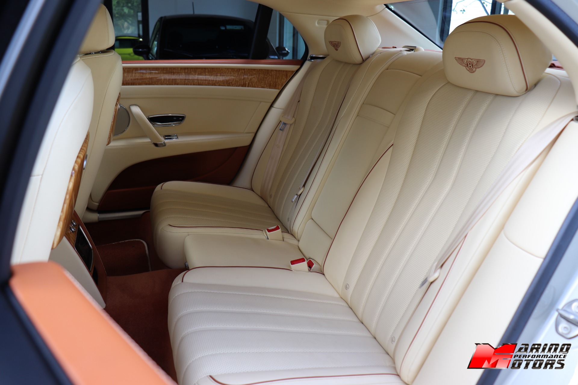 Used-2015-Bentley-Flying-Spur-V8