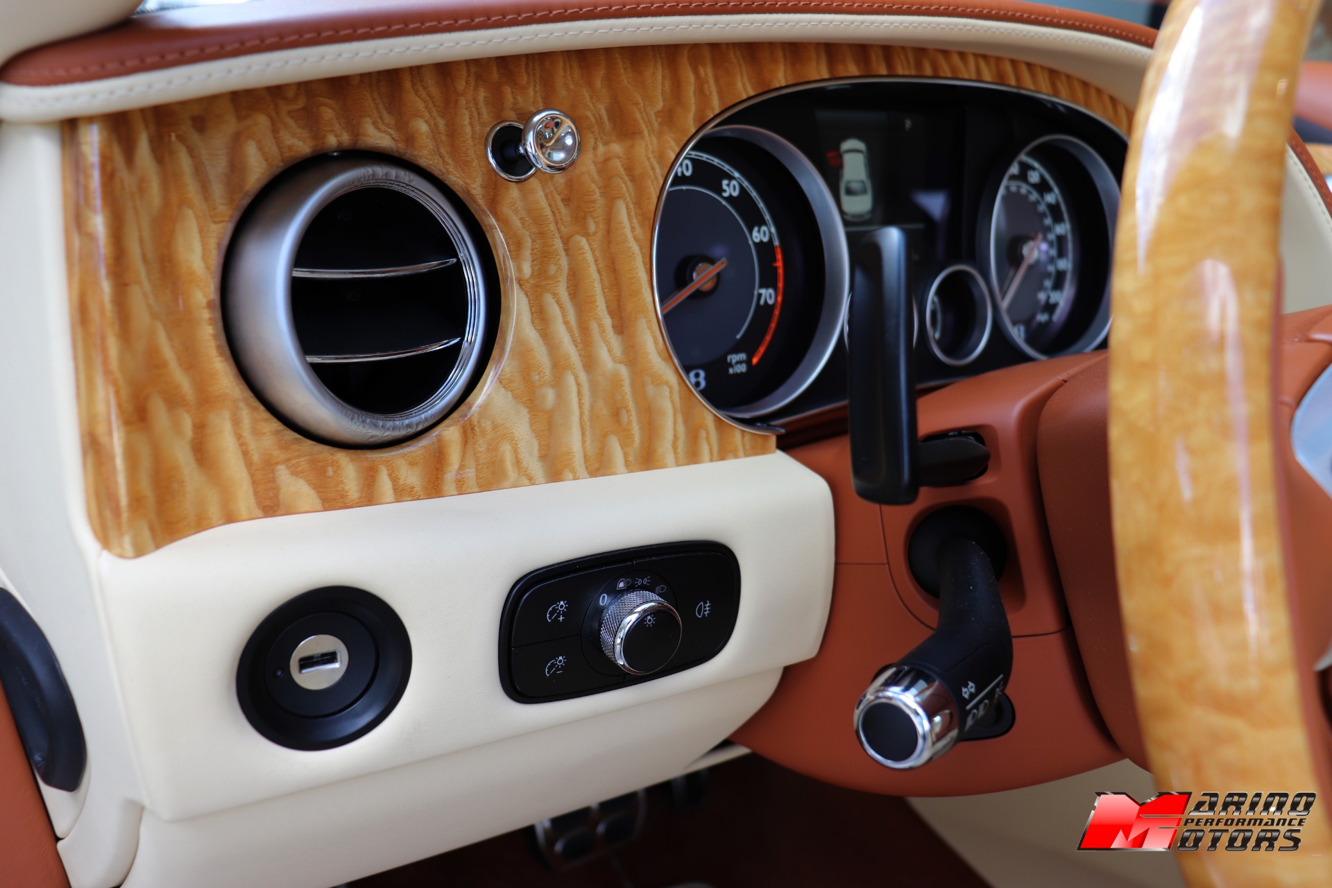 Used-2015-Bentley-Flying-Spur-V8