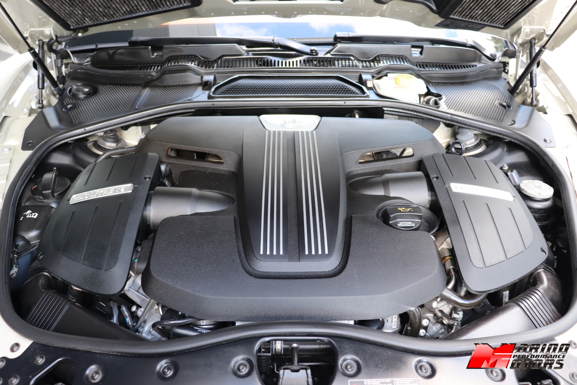 Used-2015-Bentley-Flying-Spur-V8