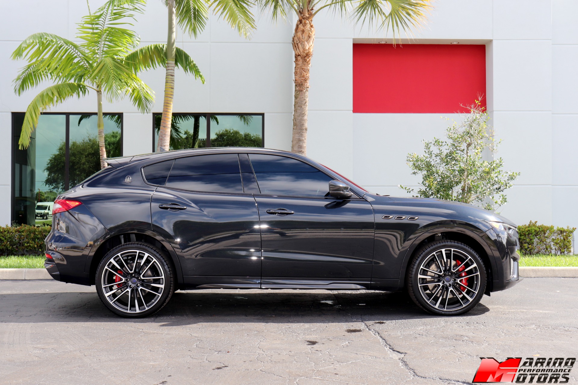 Used-2019-Maserati-Levante-Trofeo