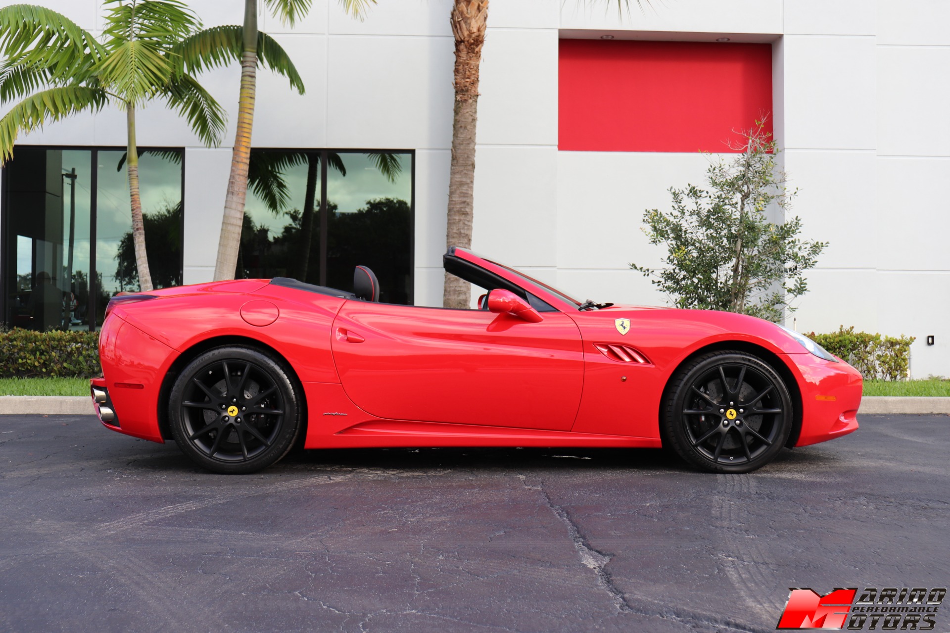Used-2010-Ferrari-California