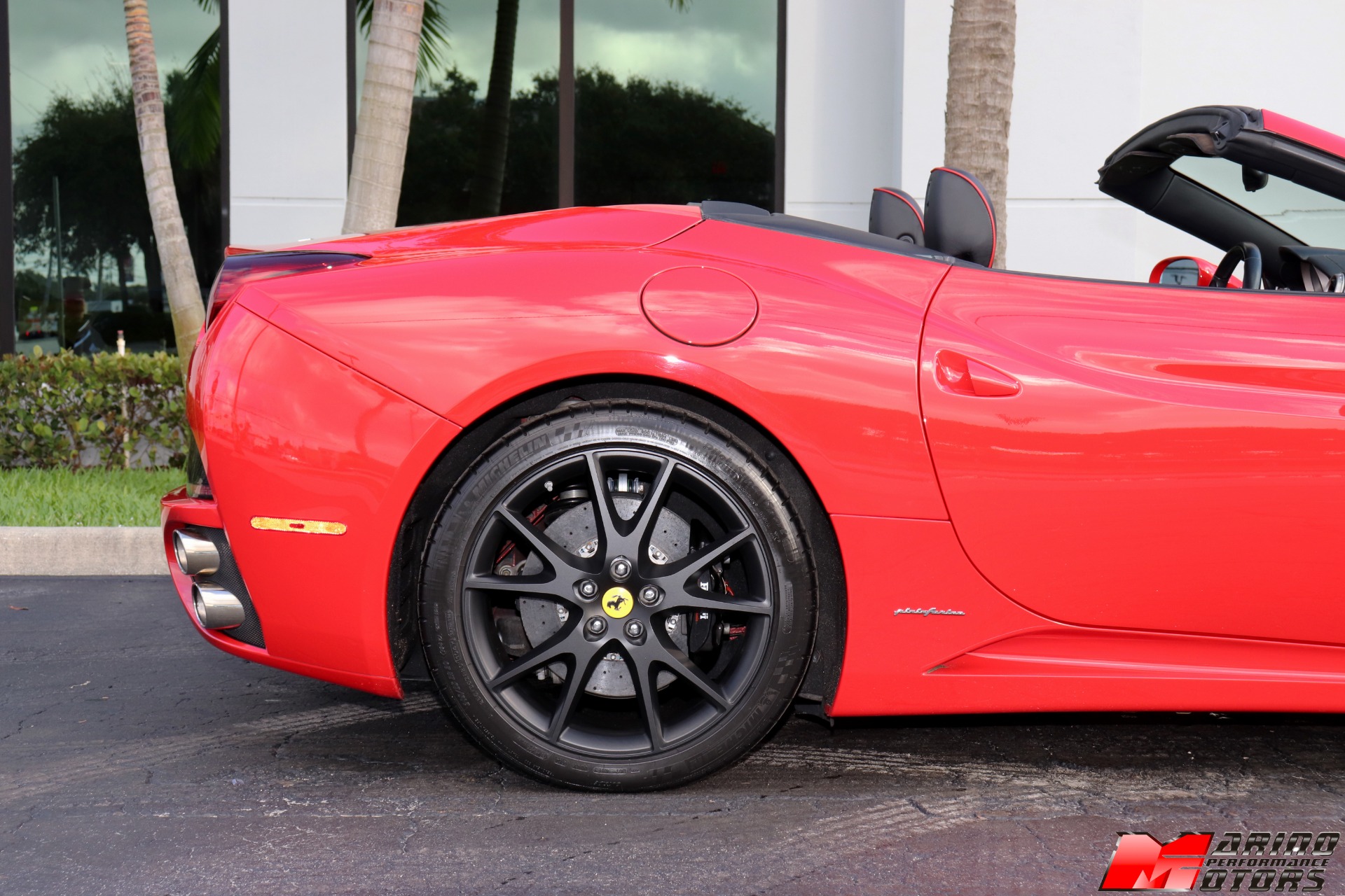 Used-2010-Ferrari-California